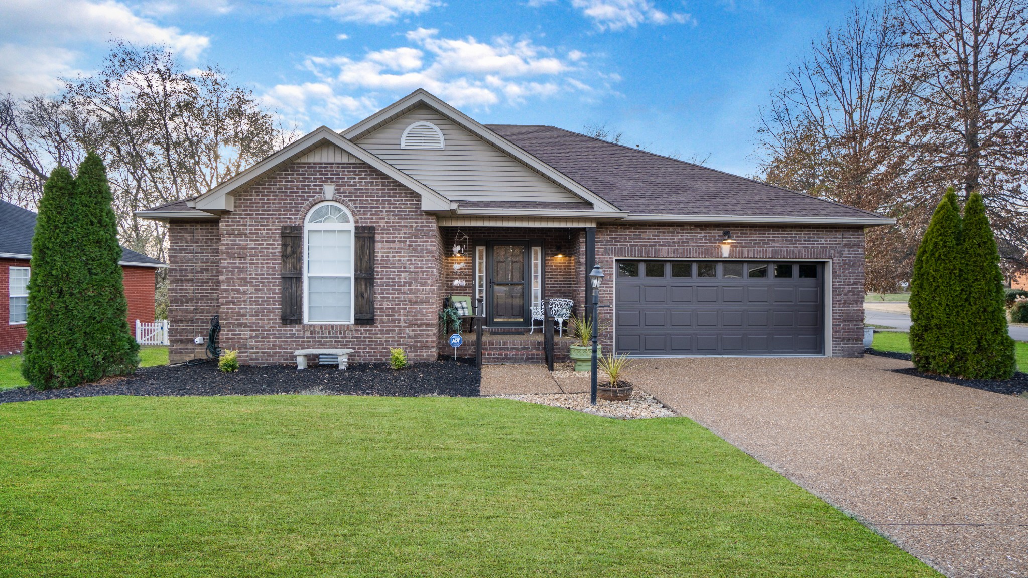 145 Putter Point Dr