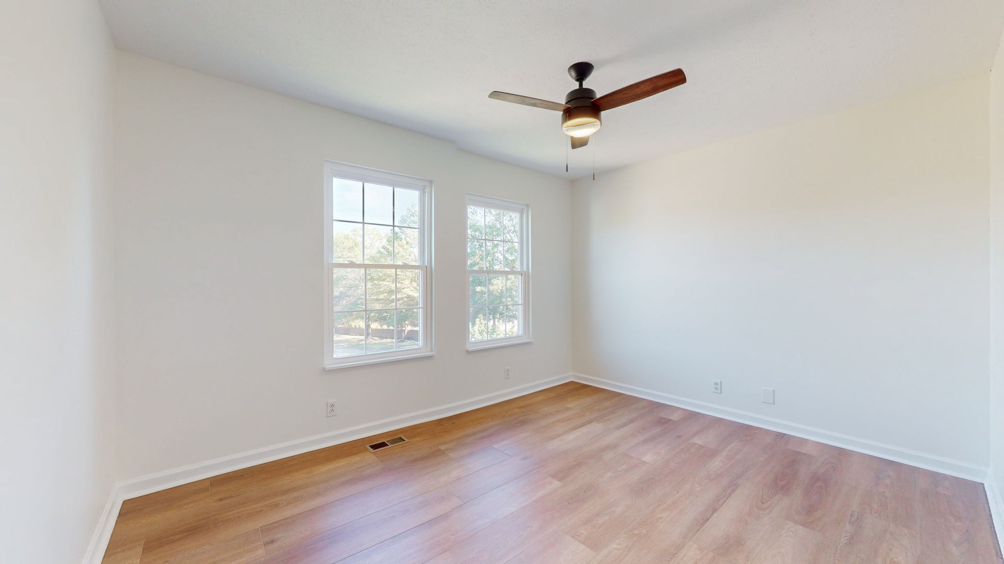 108 E Harbor