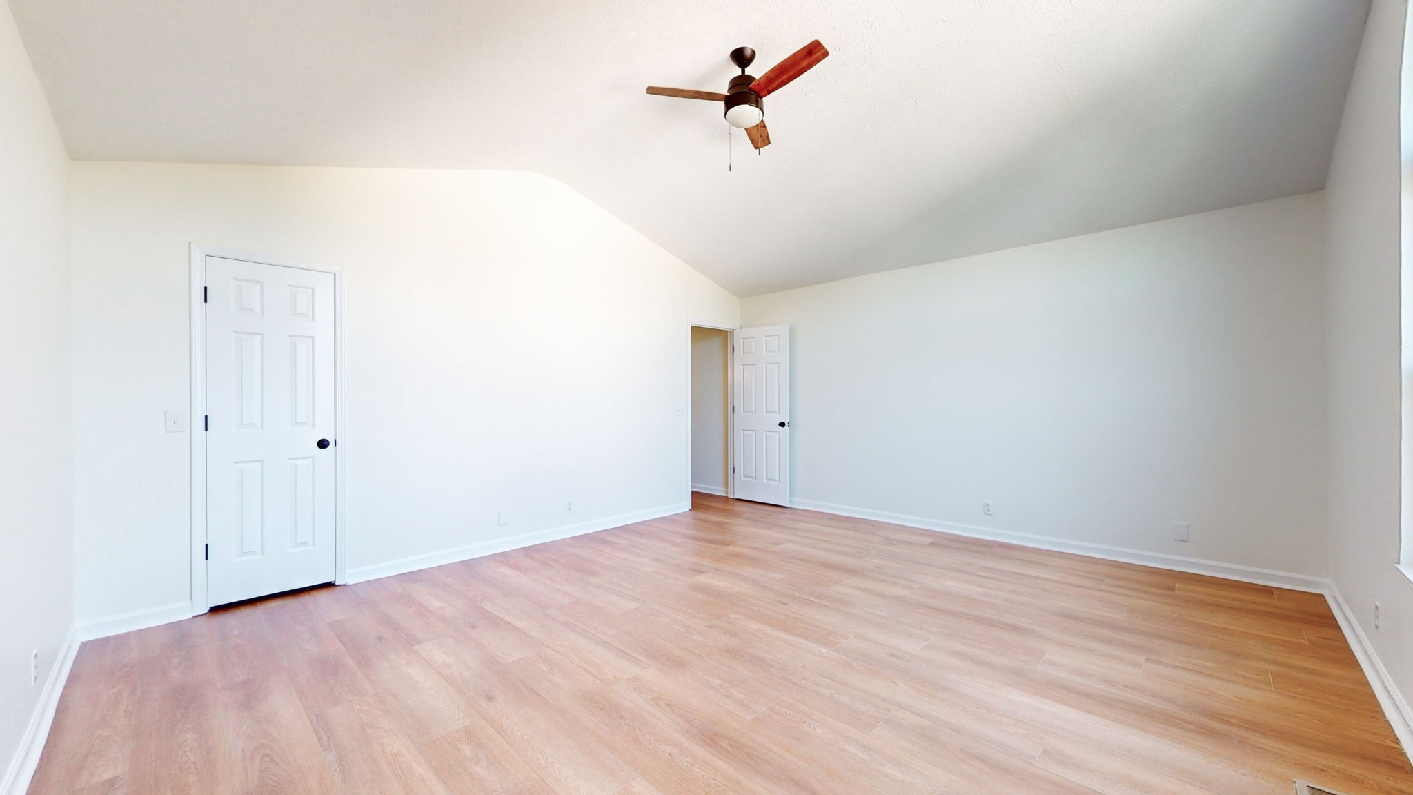 108 E Harbor
