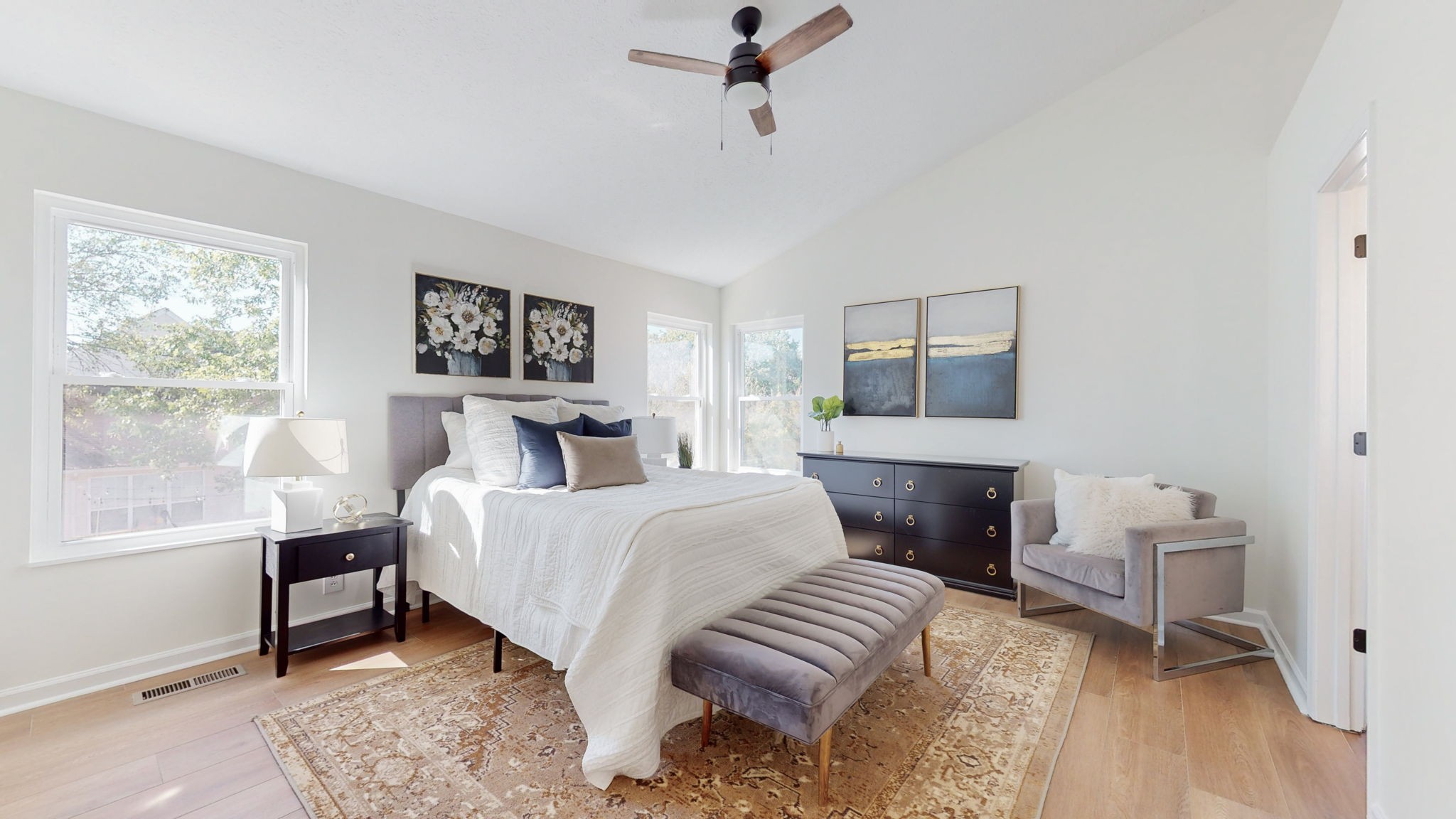 108 E Harbor