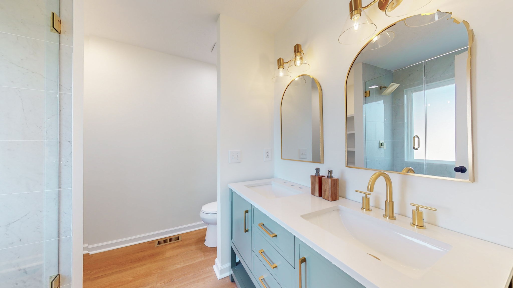 108 E Harbor