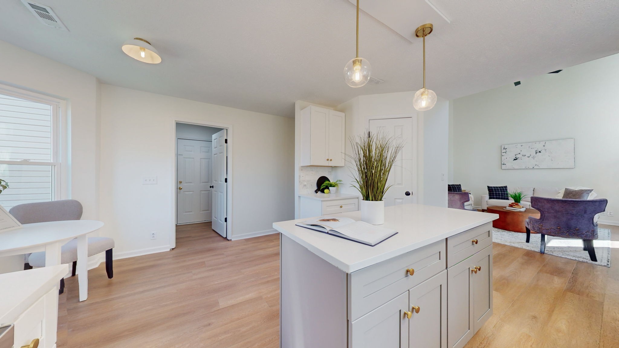108 E Harbor