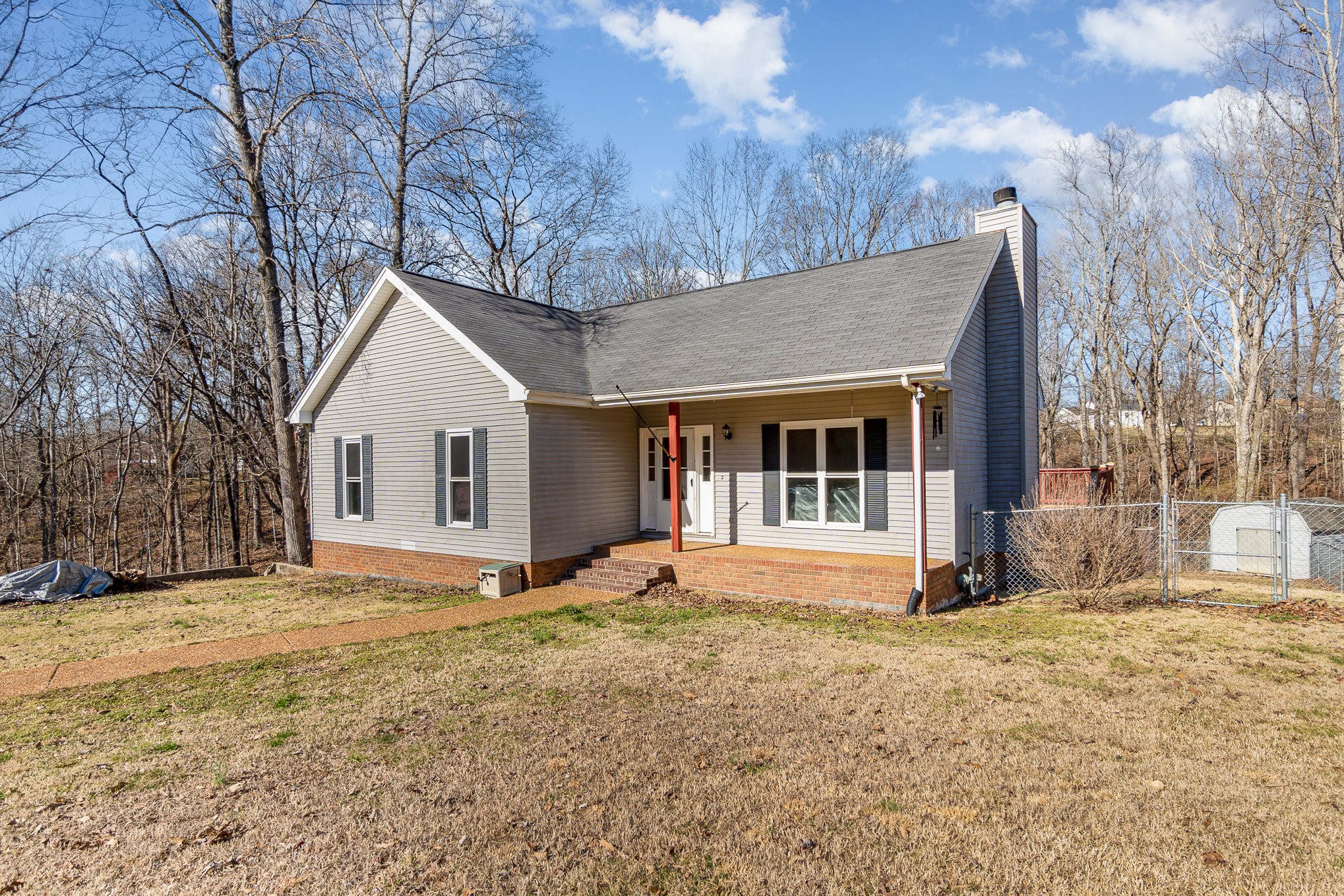 2207 Stonehenge Dr