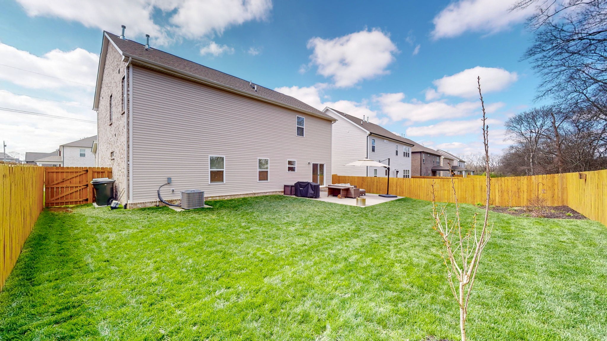 1032 Wickshire Dr