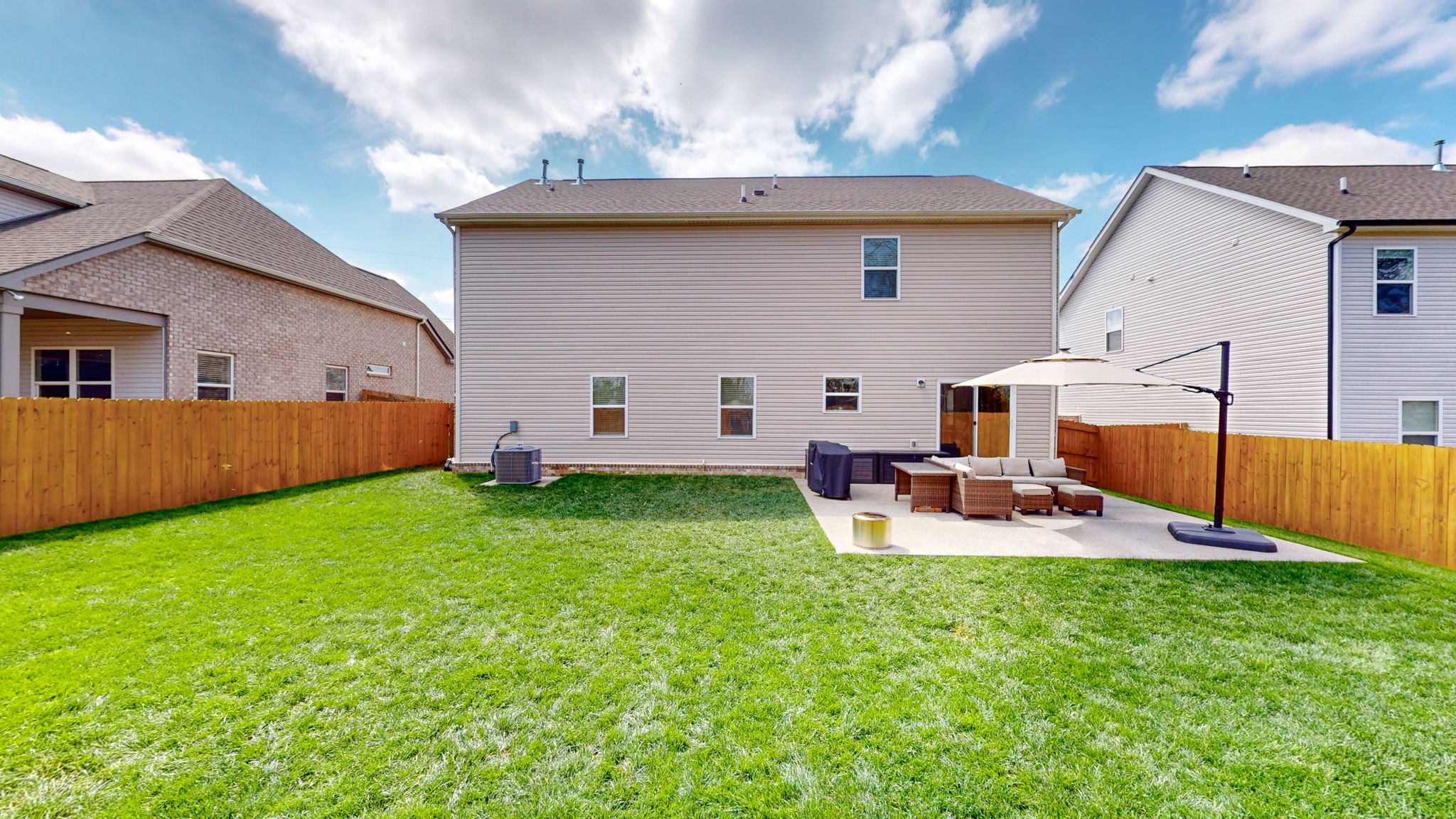 1032 Wickshire Dr