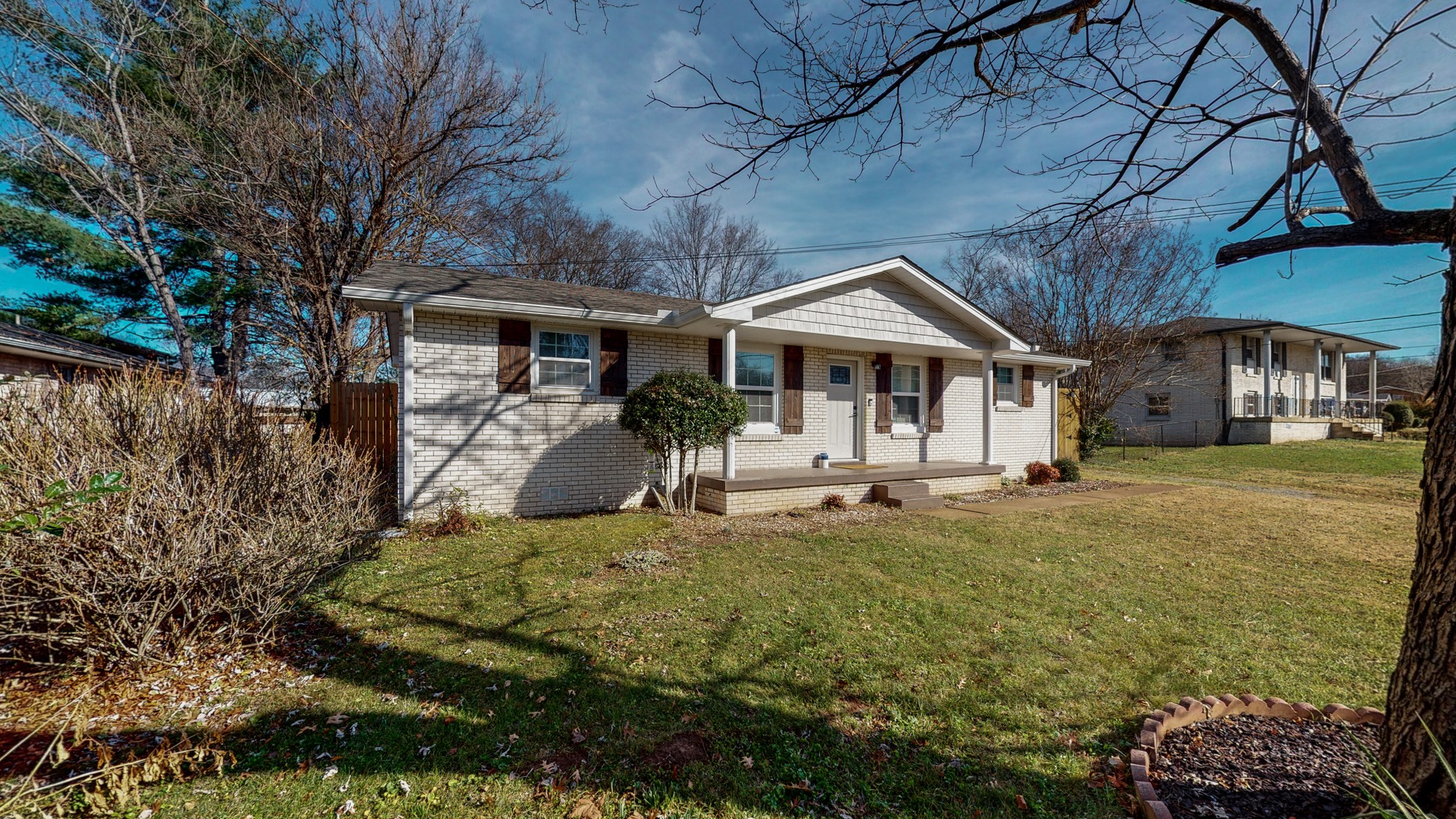 3814 Crouch Dr