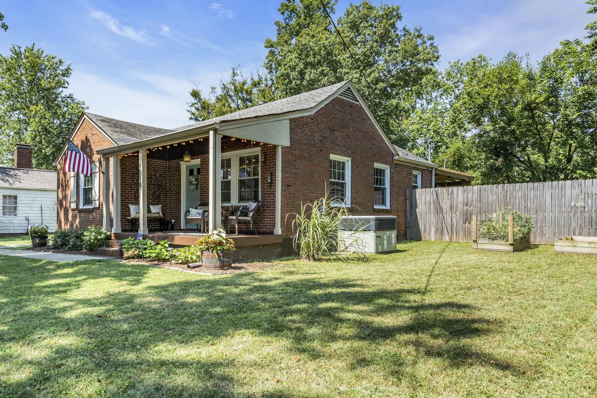 1518 Preston Dr