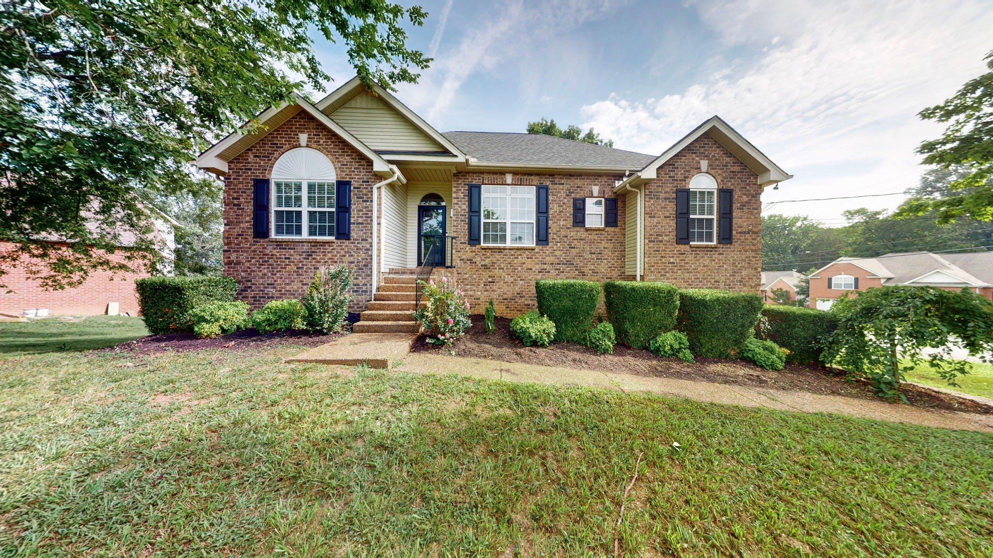 1008 Nighthawk Ln