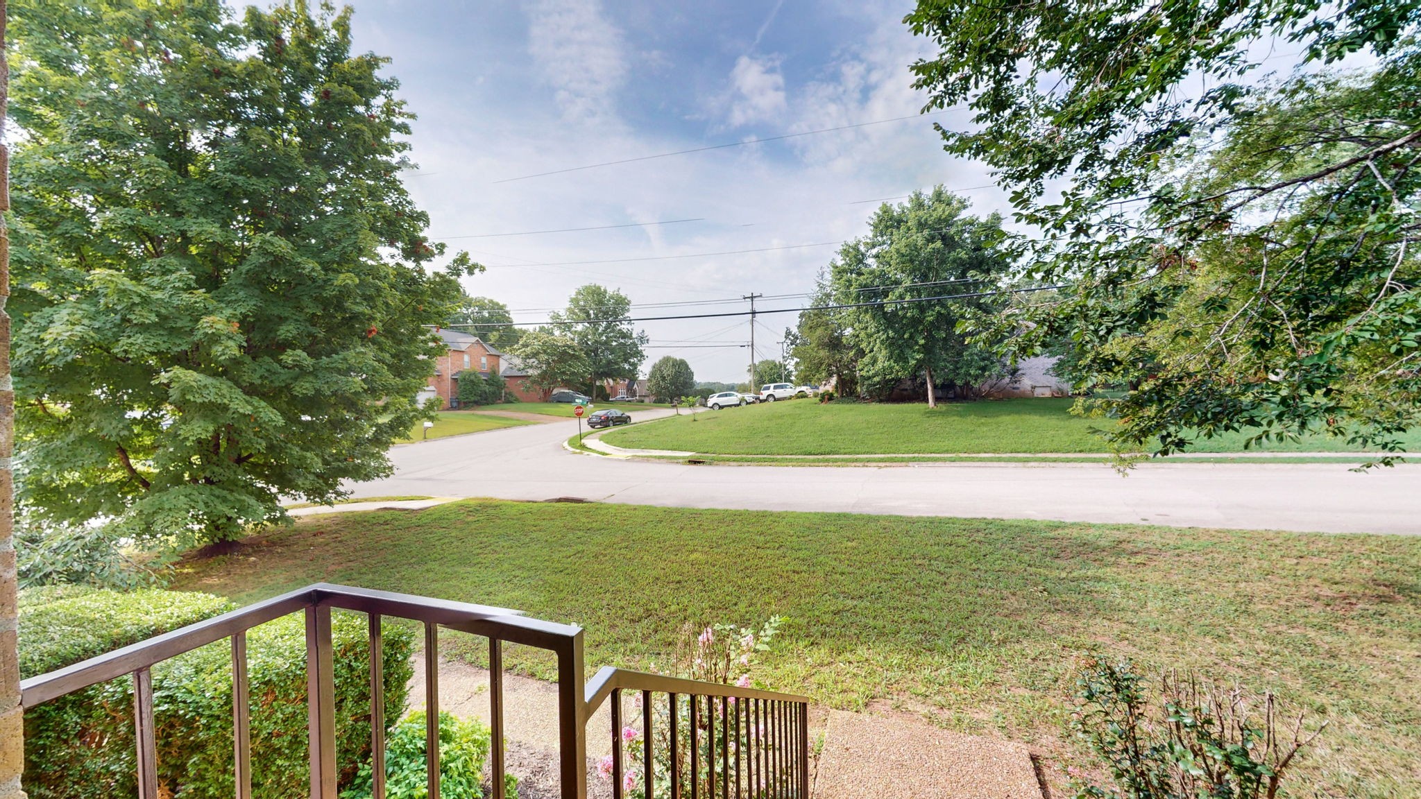 1008 Nighthawk Ln