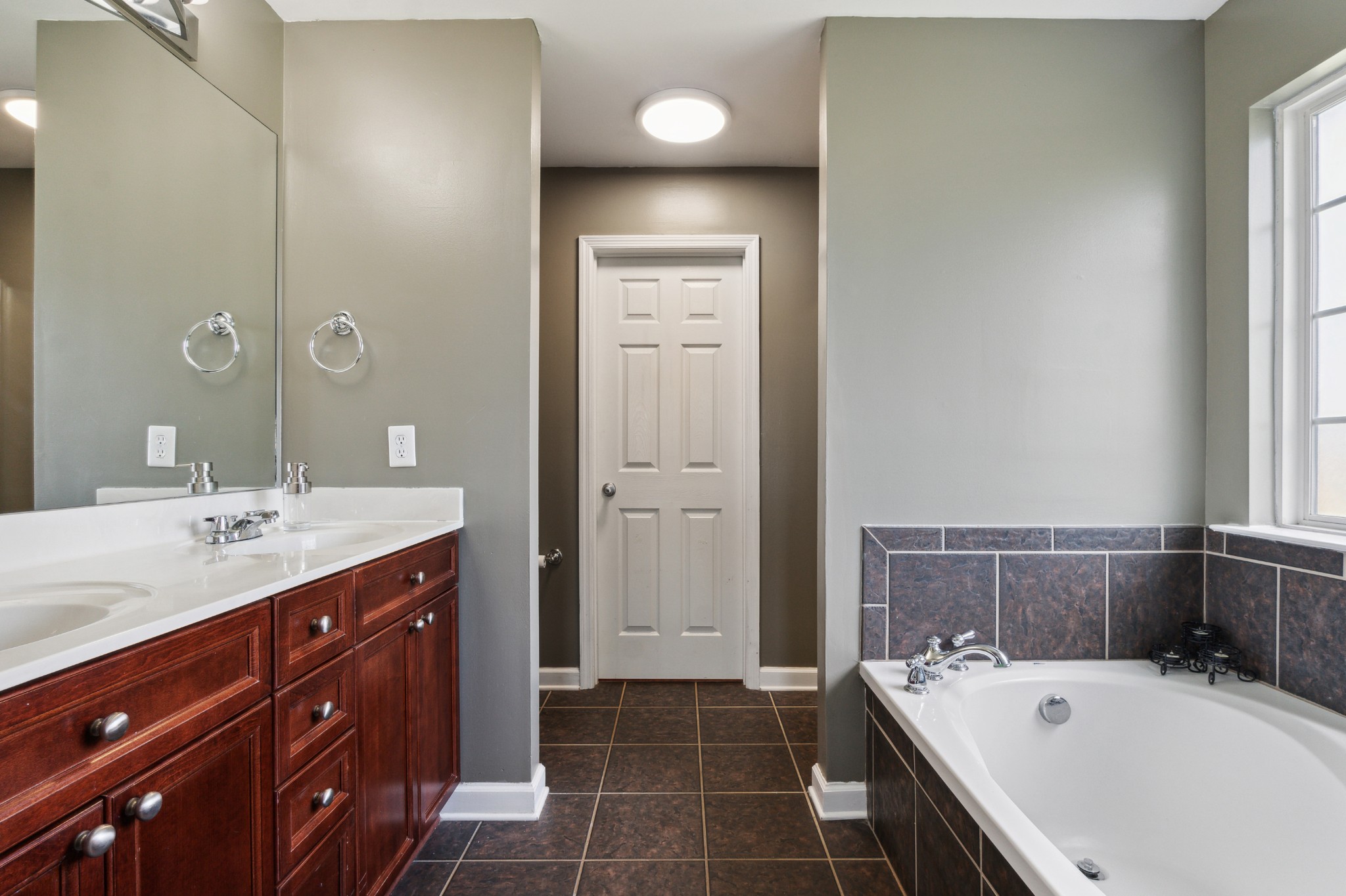 417 Cobblestone Way