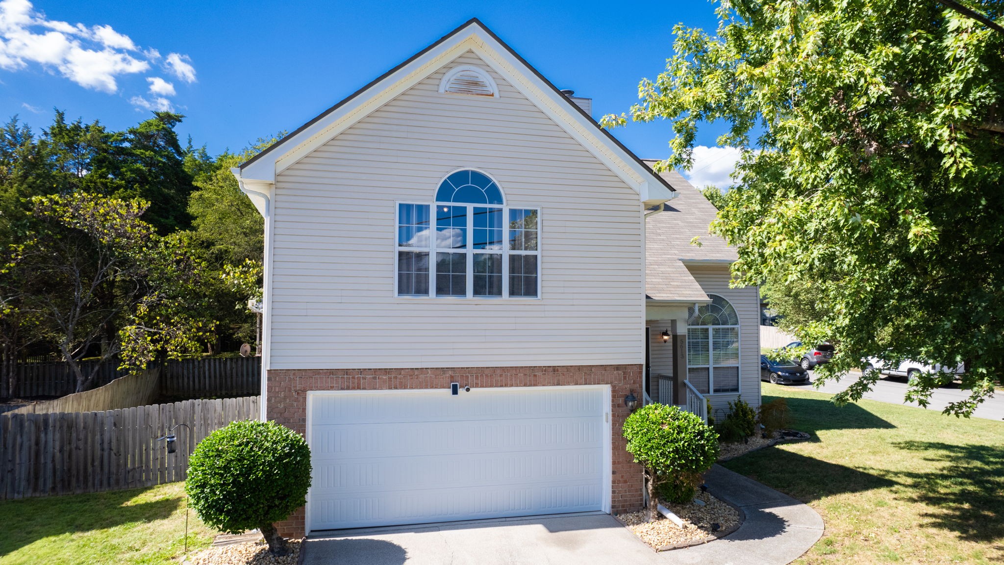 5613 Cedar Ash Xing