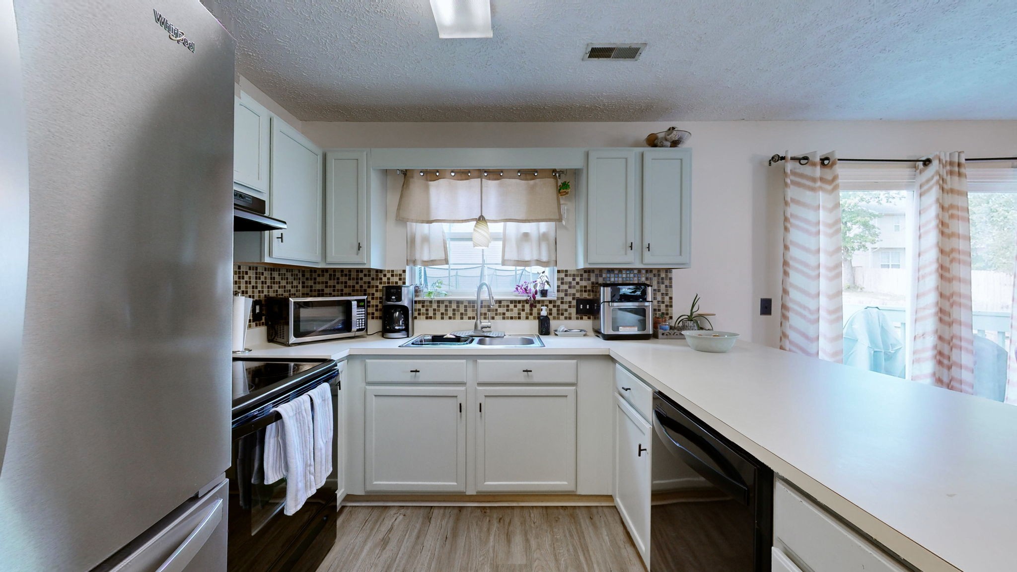 5613 Cedar Ash Xing