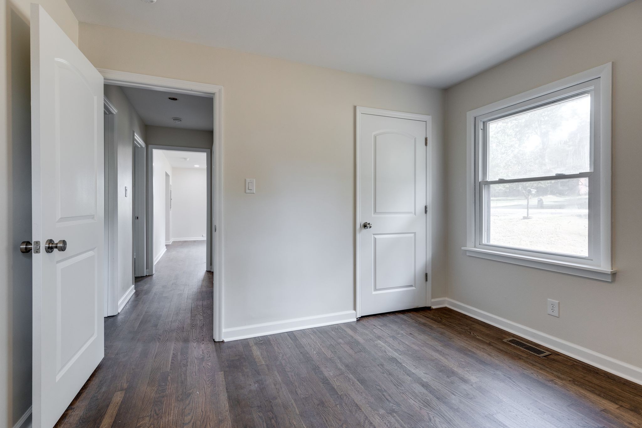 316 Fairlane Dr