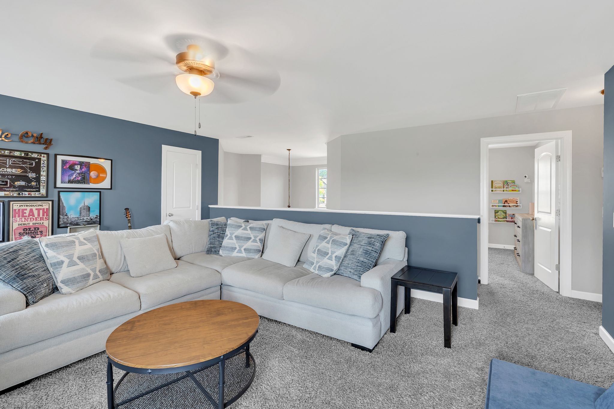1086 Lillian Ln