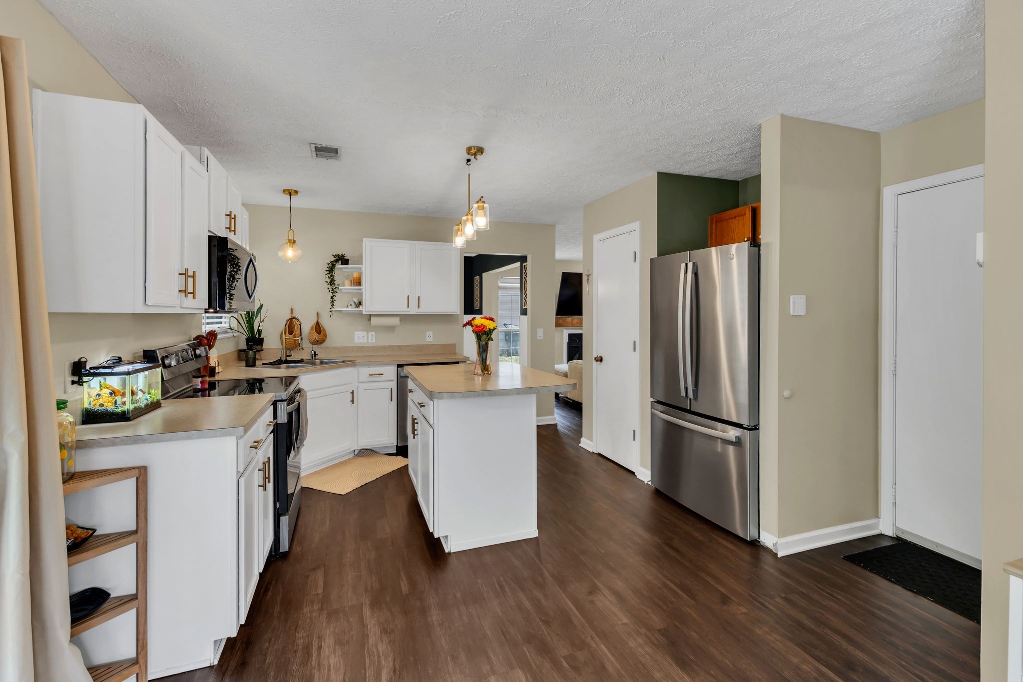 5609 Cedar Ash Xing
