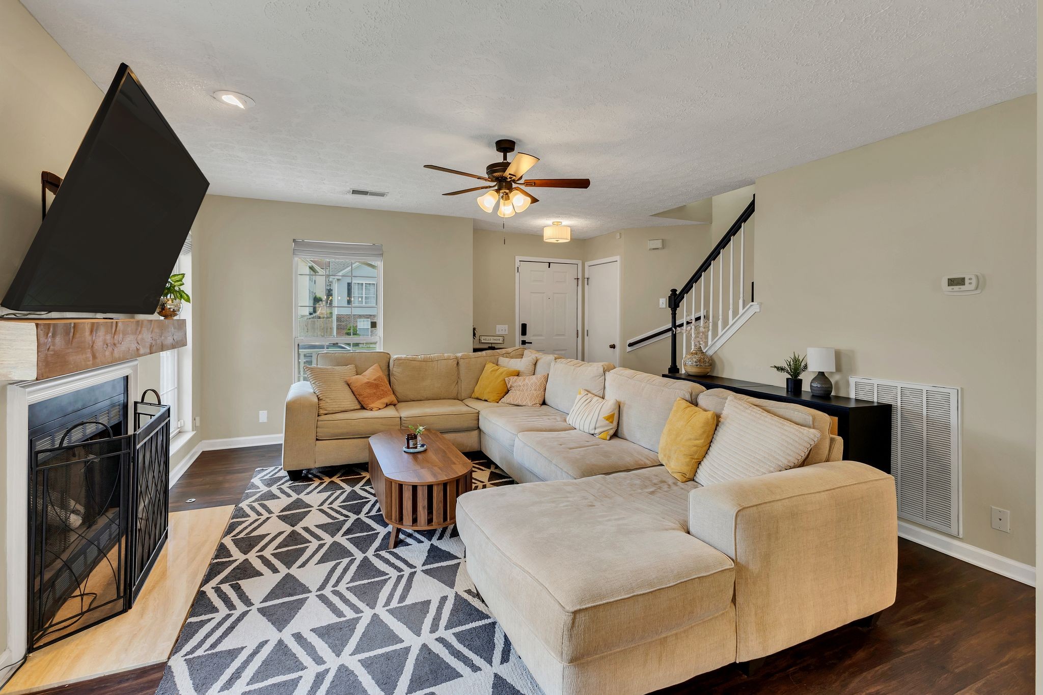 5609 Cedar Ash Xing