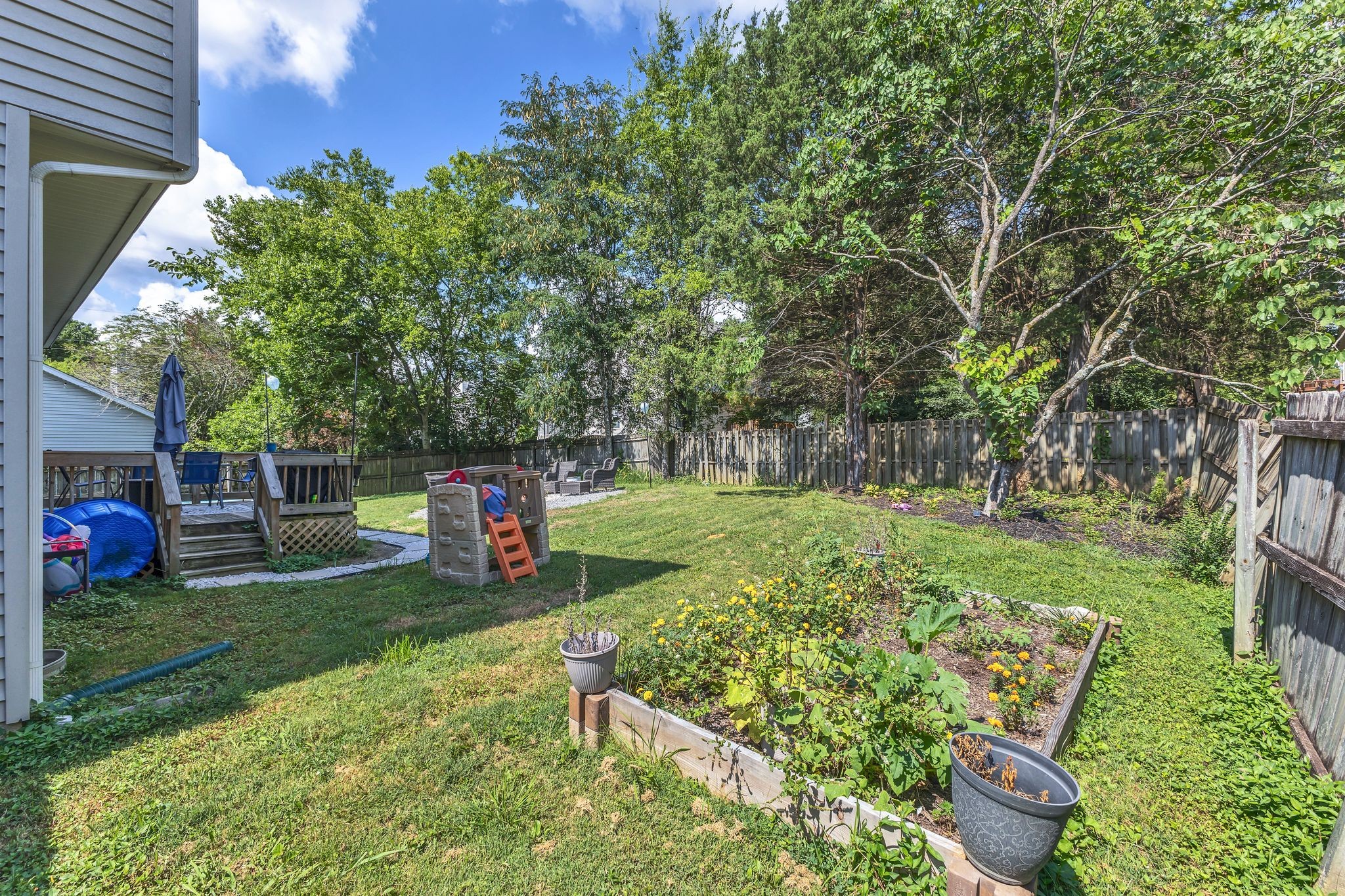 5609 Cedar Ash Xing