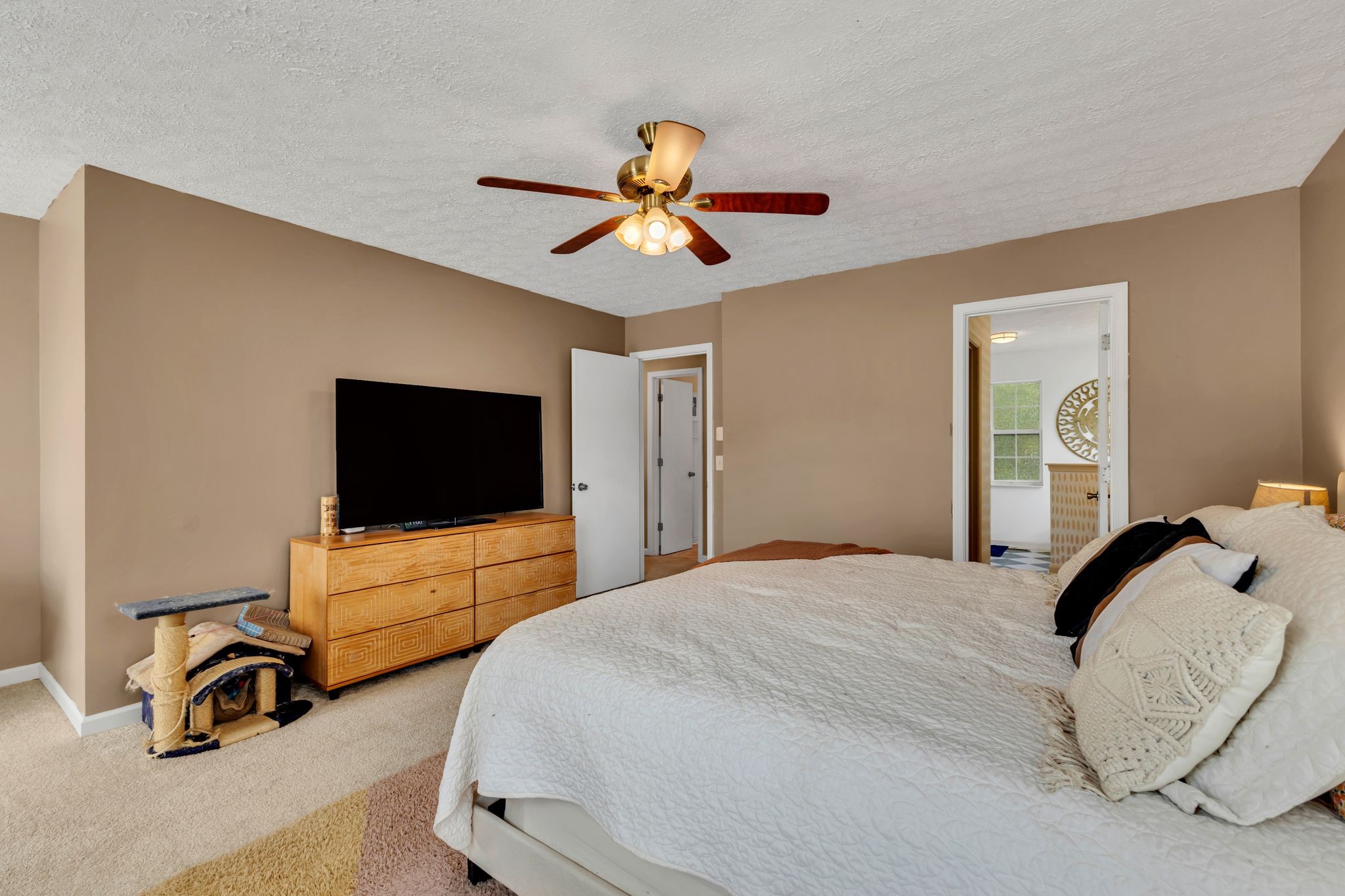5609 Cedar Ash Xing