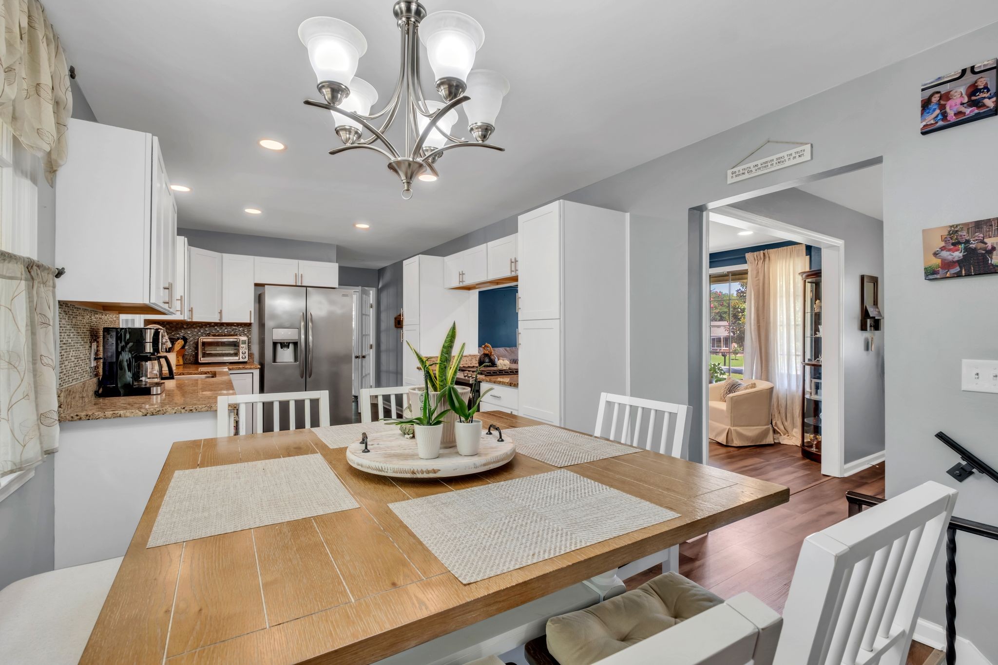 1708 Indian Hills Rd