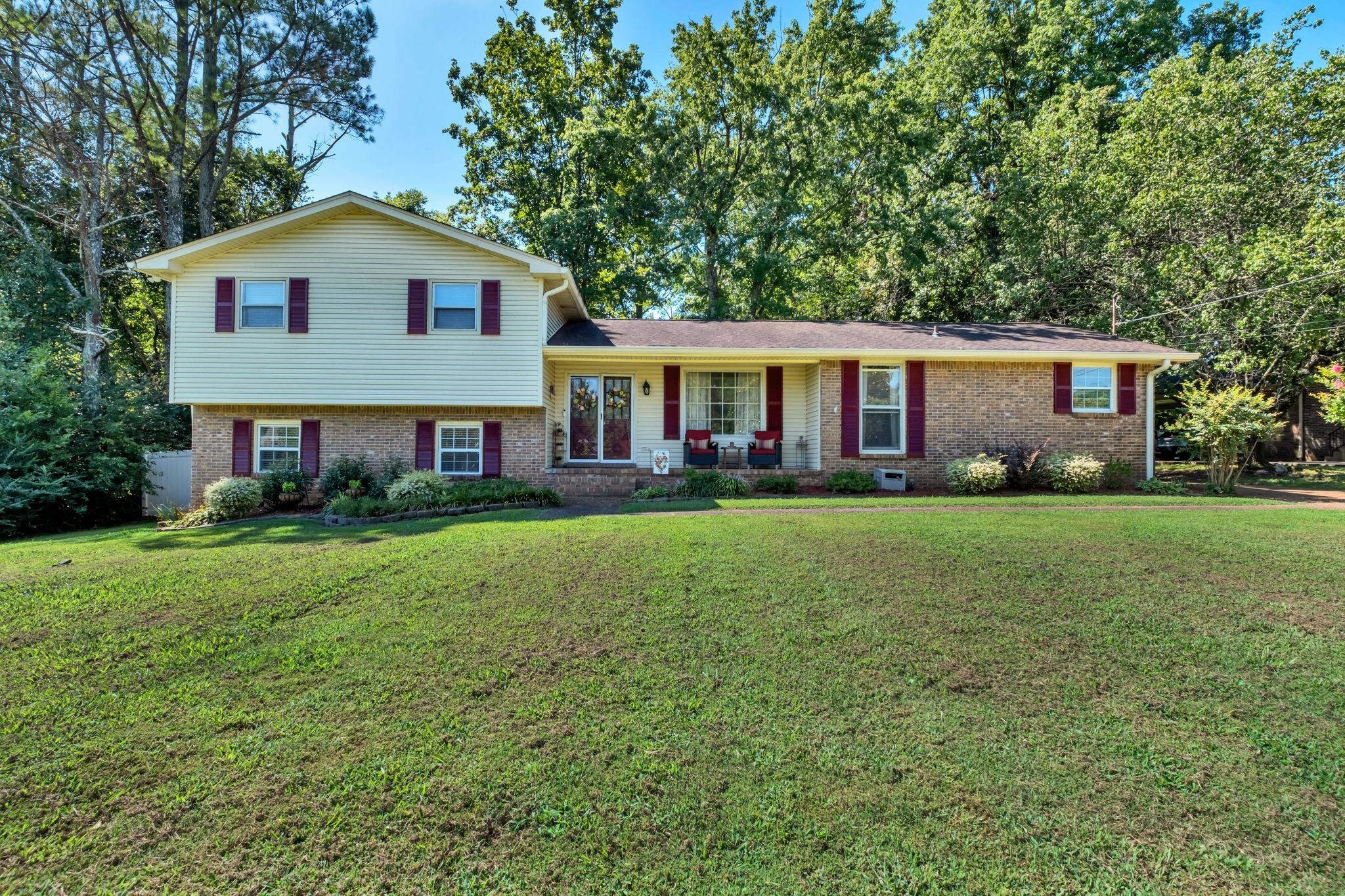 1708 Indian Hills Rd