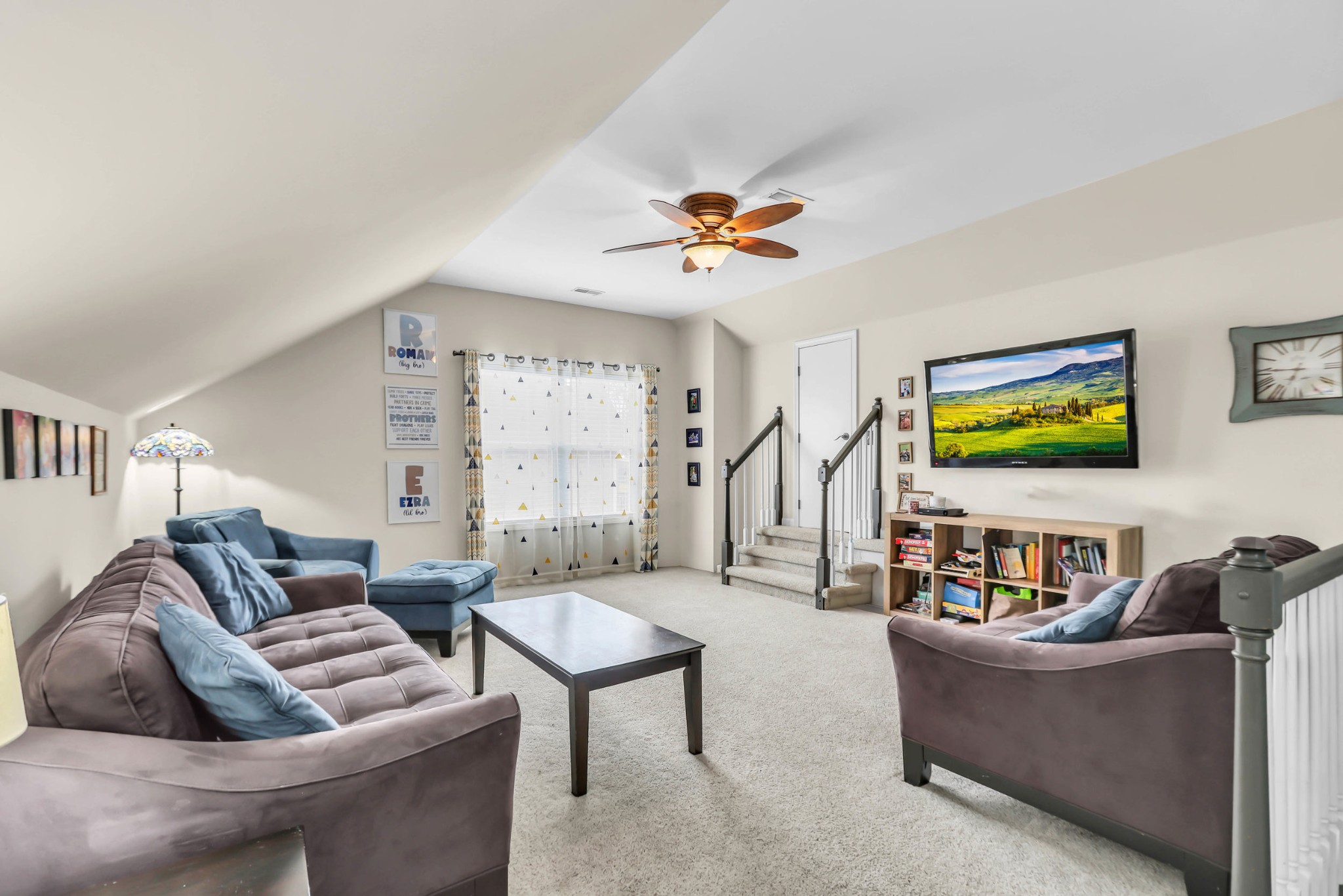 110 Calloway Ln