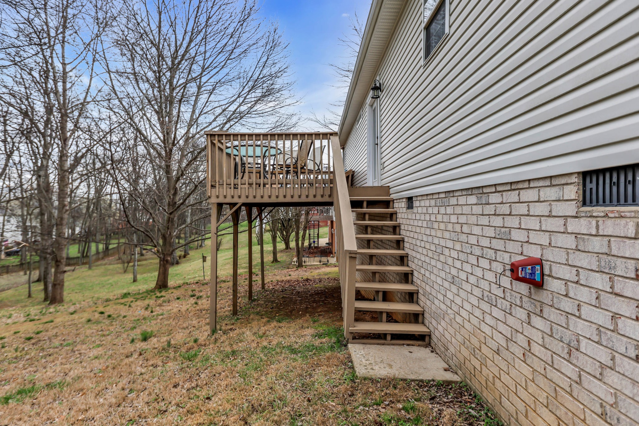 110 Calloway Ln