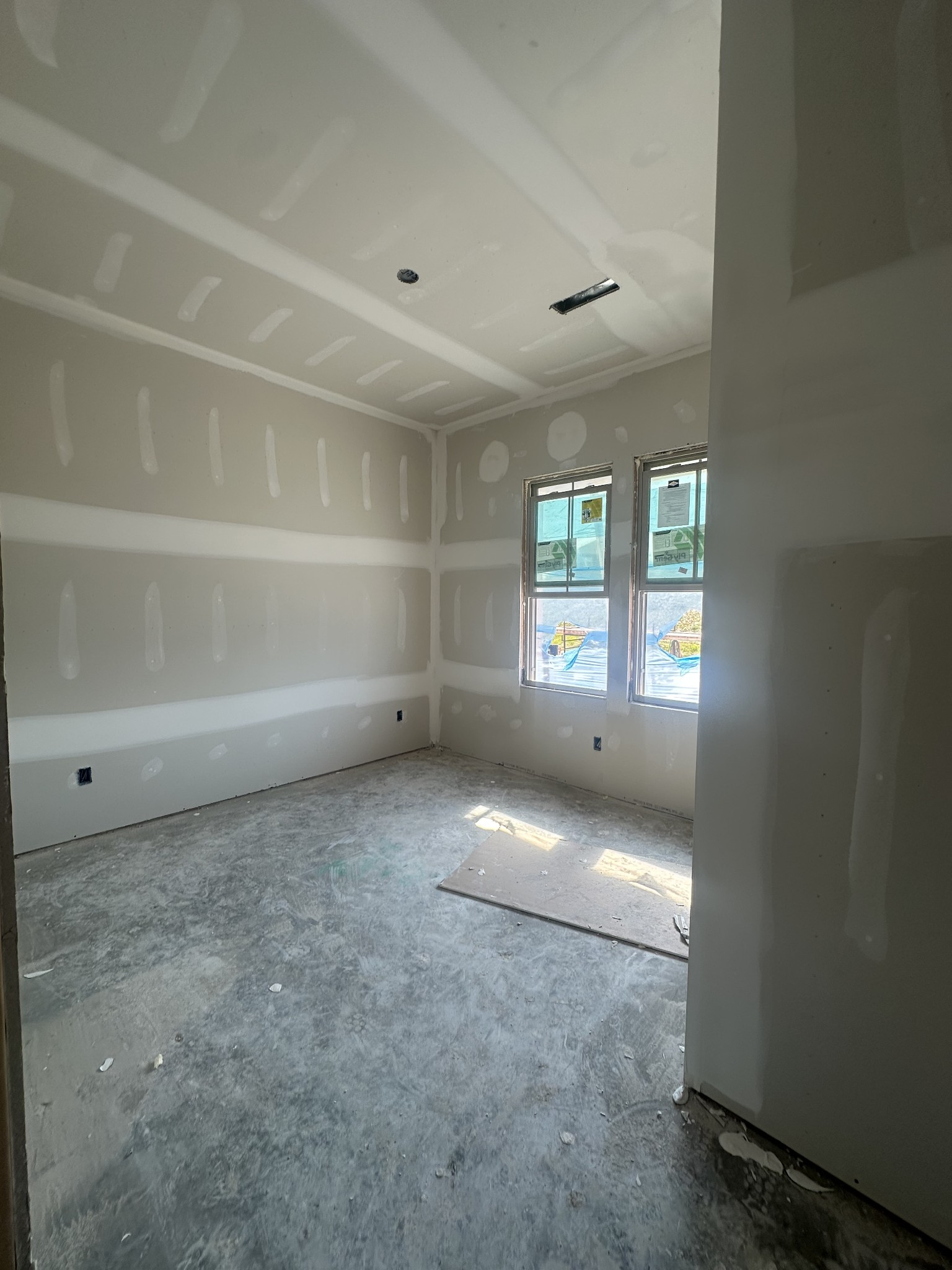 157 Manor Way