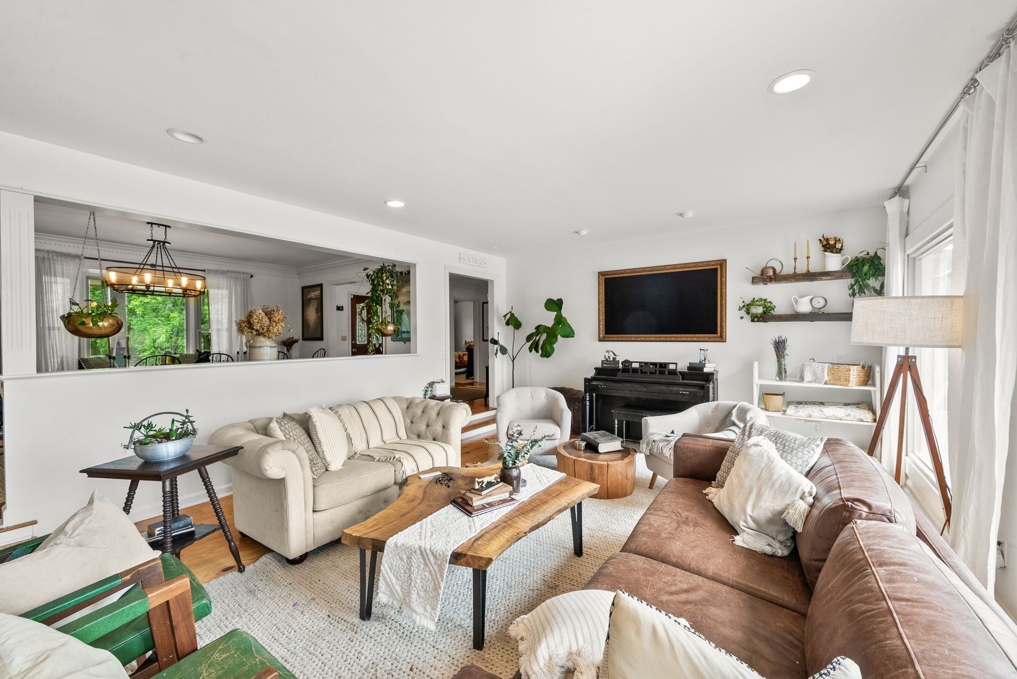 6476 Lickton Pike