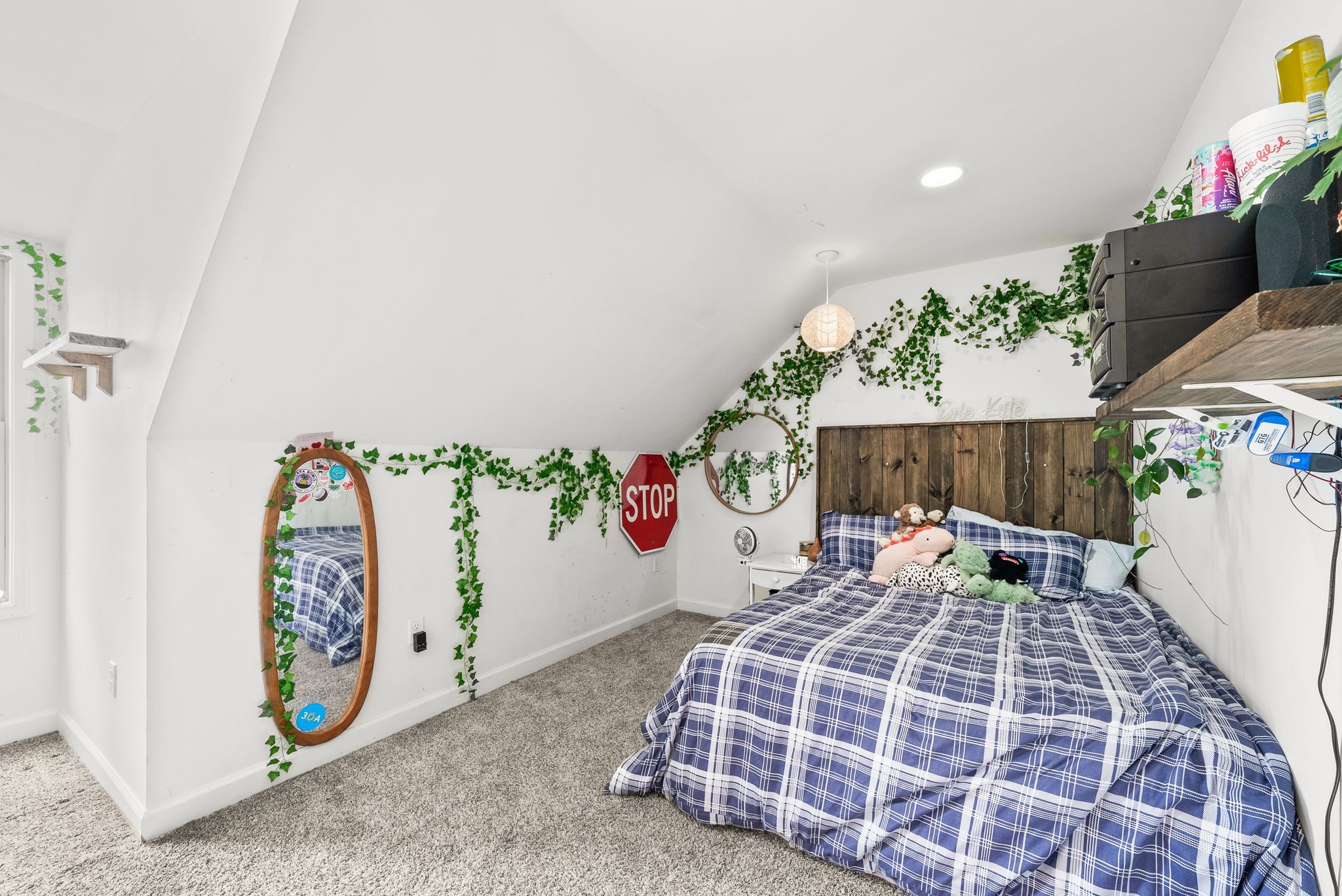 6476 Lickton Pike