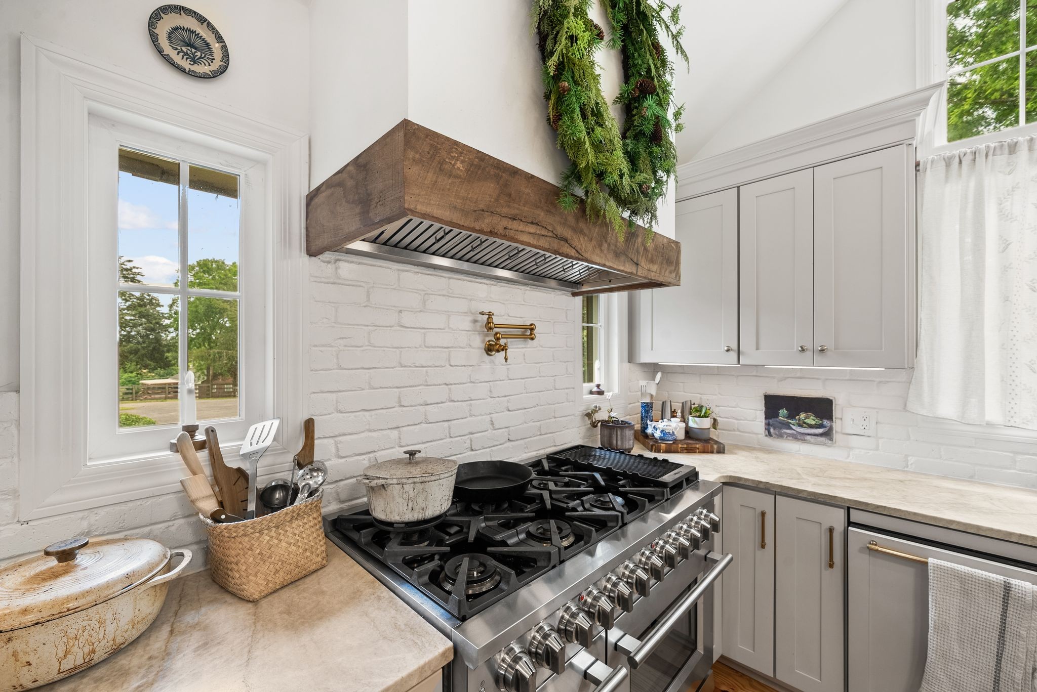 6476 Lickton Pike