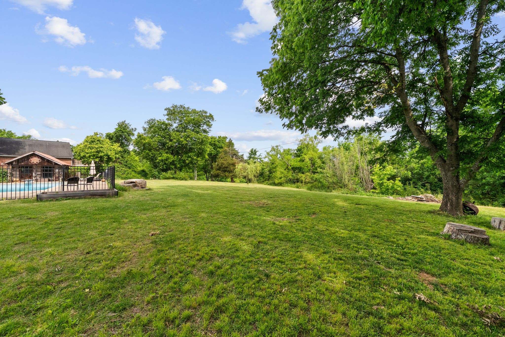 6476 Lickton Pike