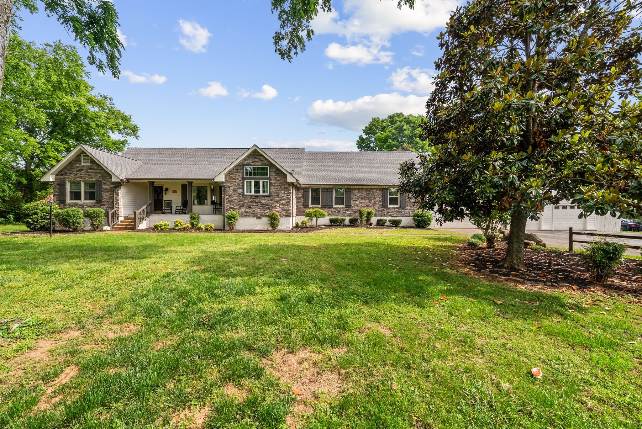 6476 Lickton Pike