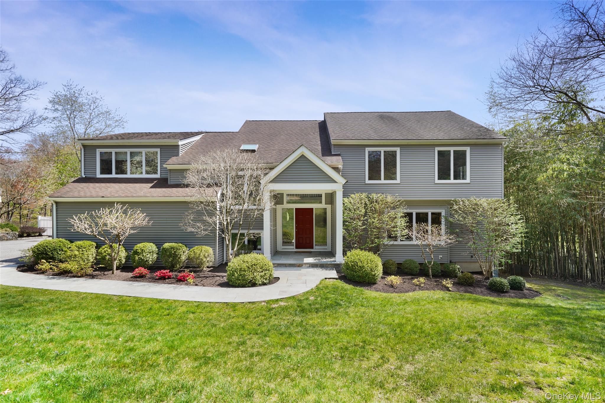 117 Deerfield Lane N