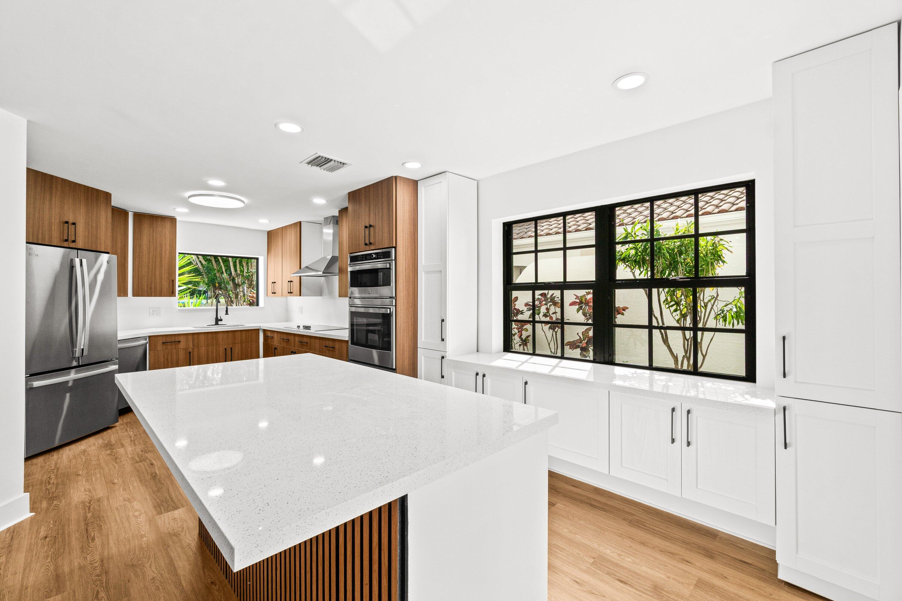 22548 Caravelle Circle 22548