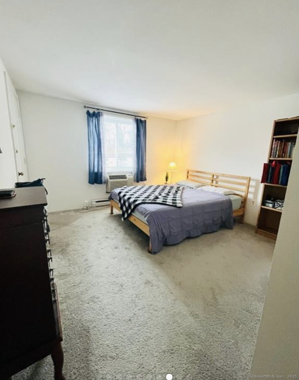 10 Russell Street APT 10