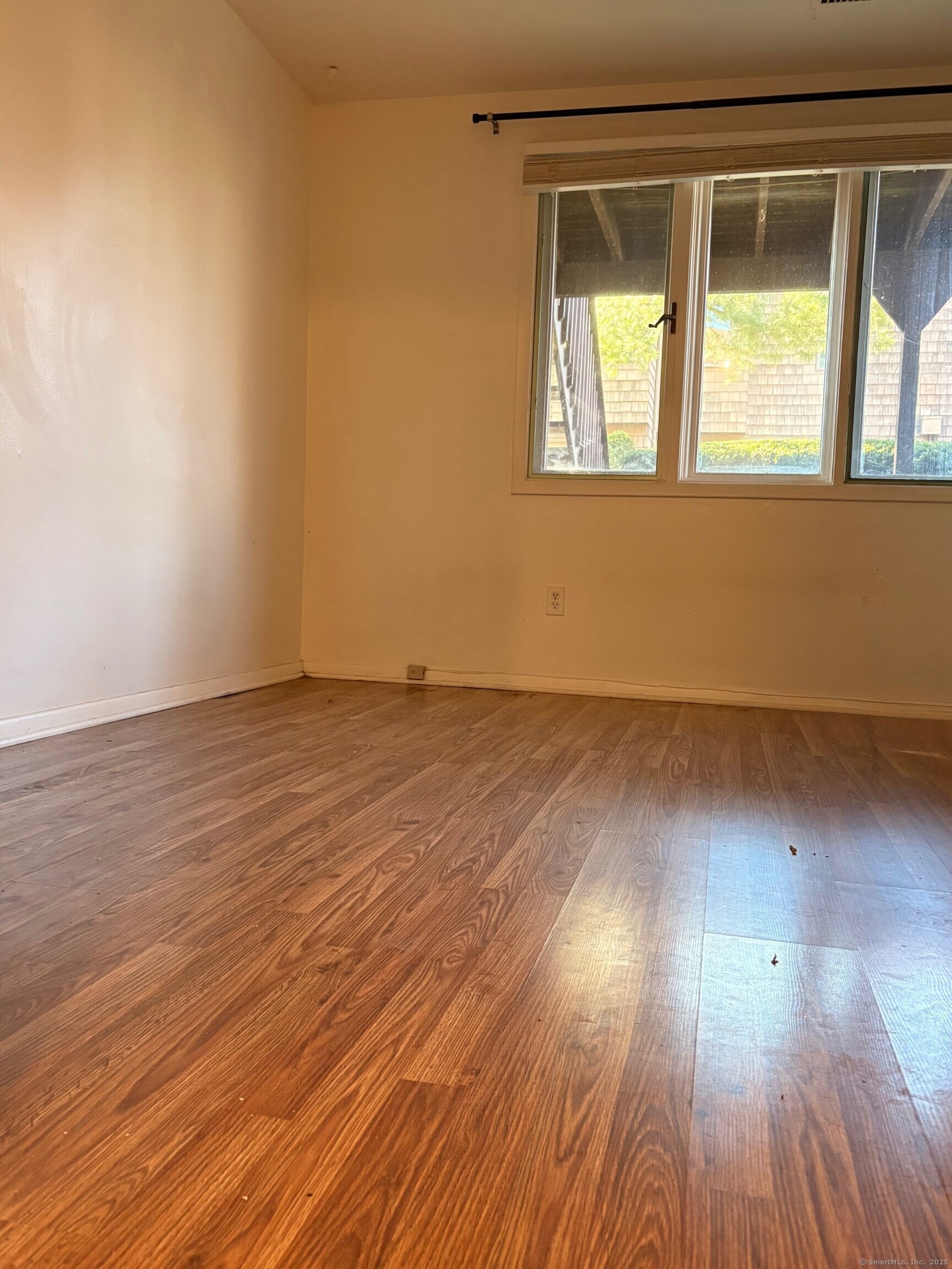 15 Towne House Road 15