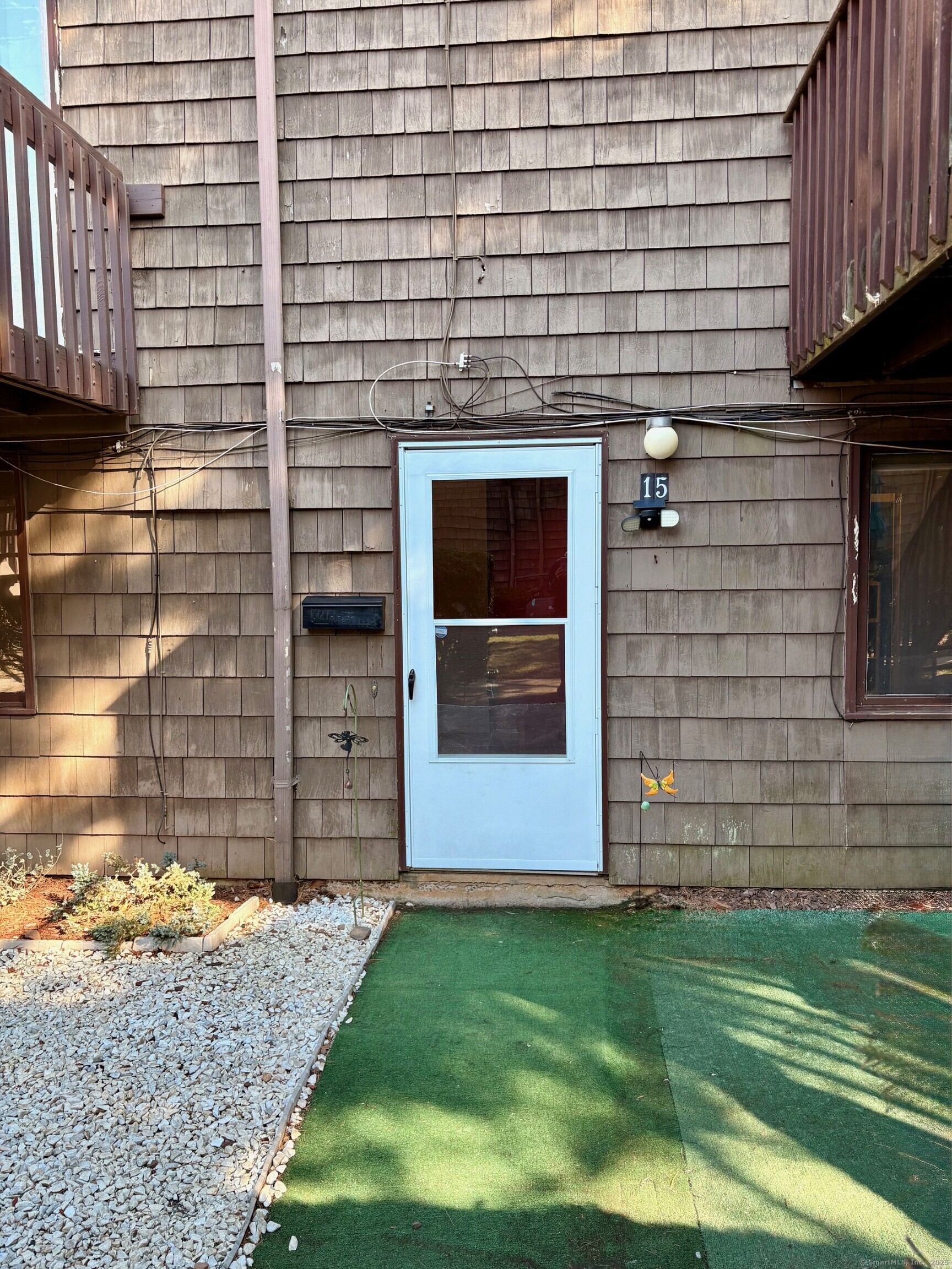 15 Towne House Road 15