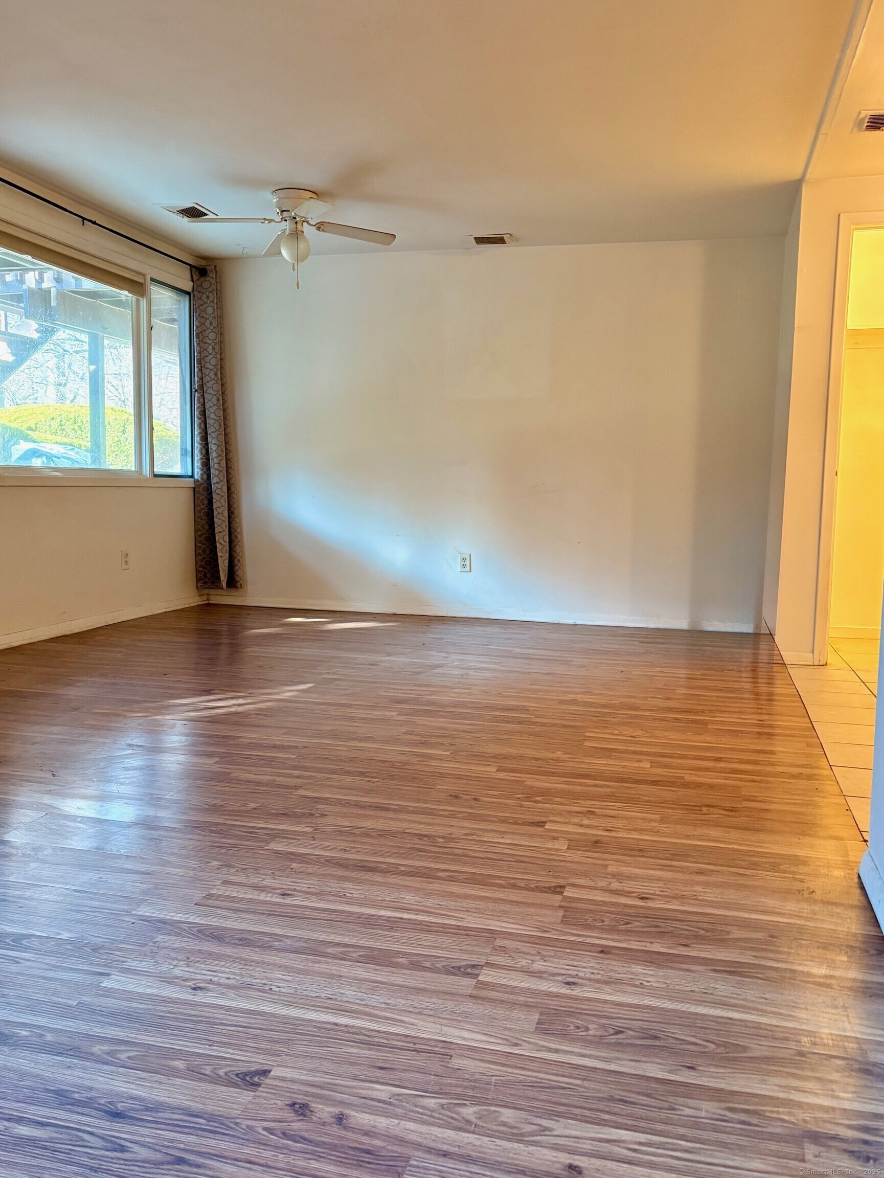 15 Towne House Road 15