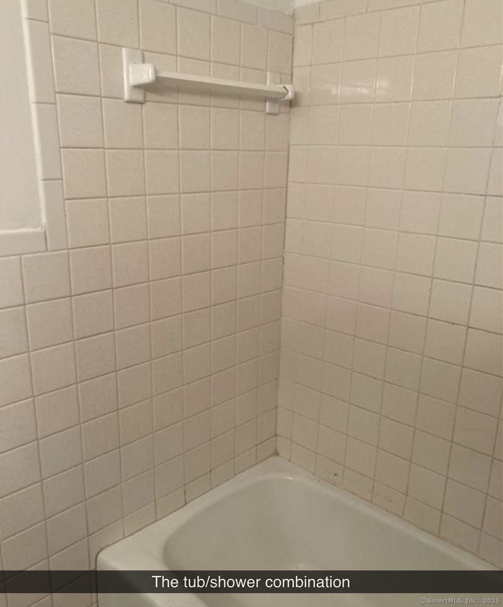 15 Towne House Road 15