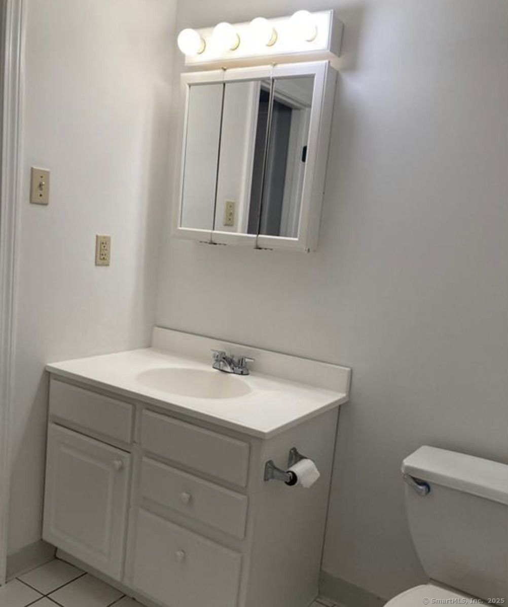 153 Bull Hill Lane APT 111