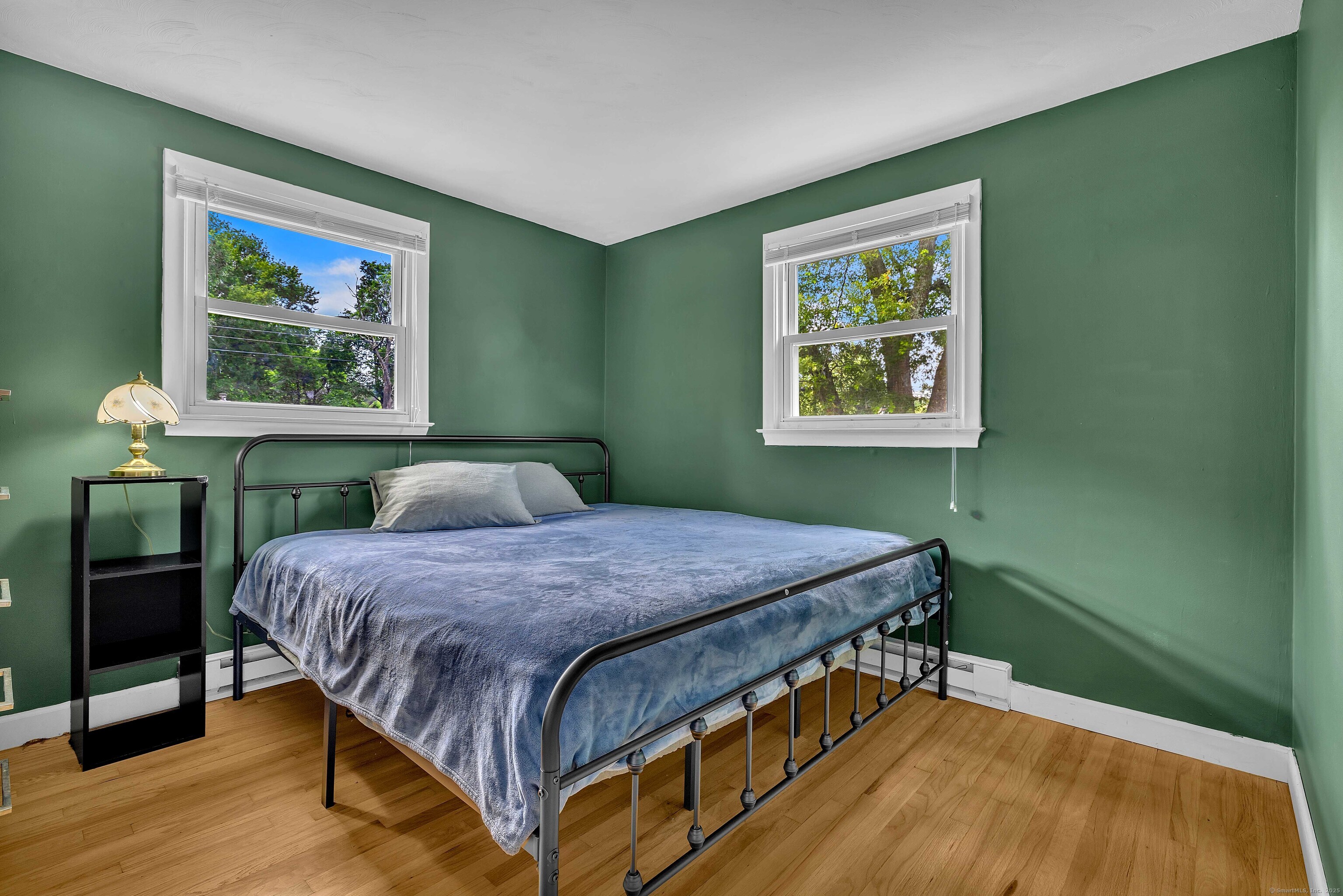 6 Pinecrest Drive