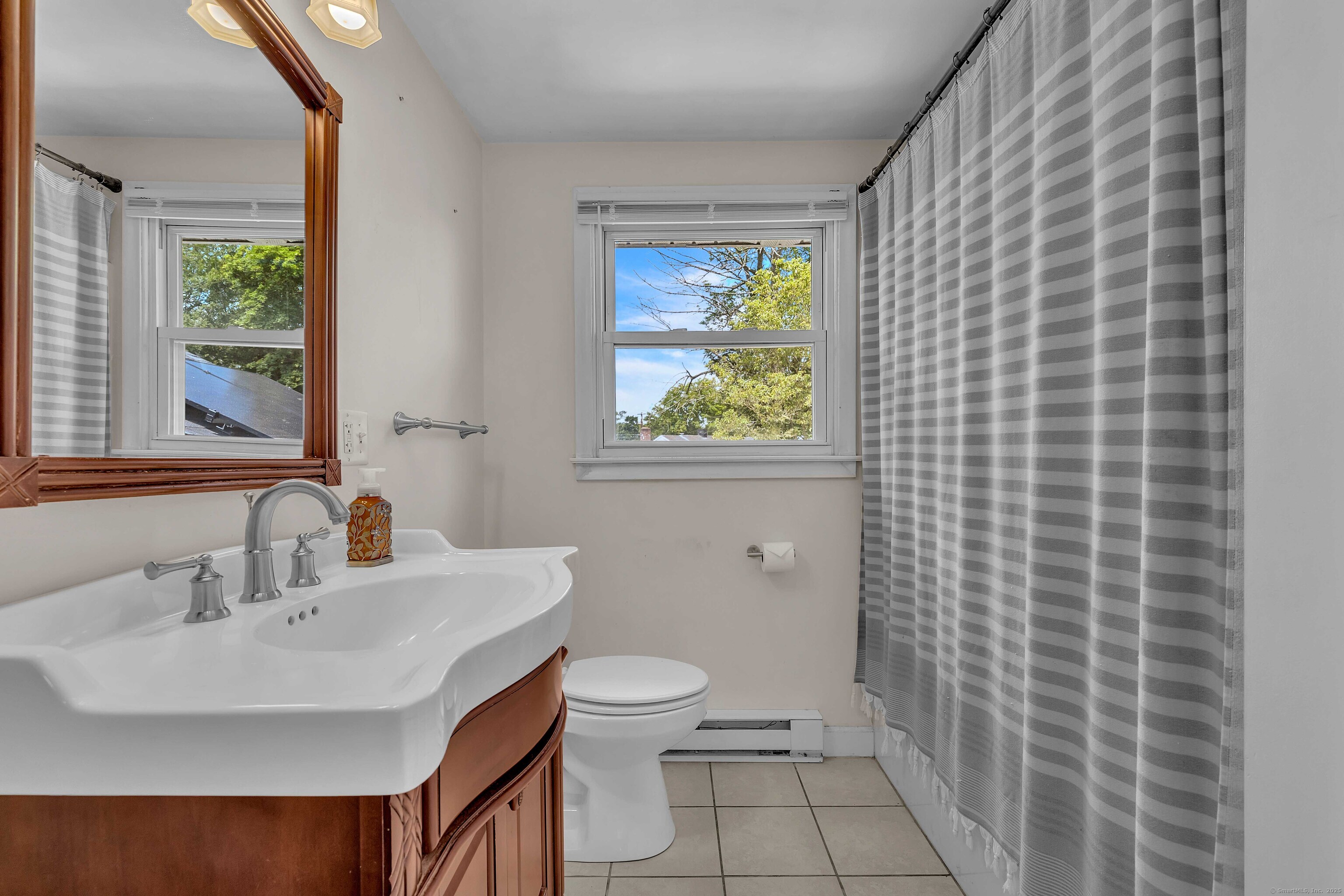 6 Pinecrest Drive