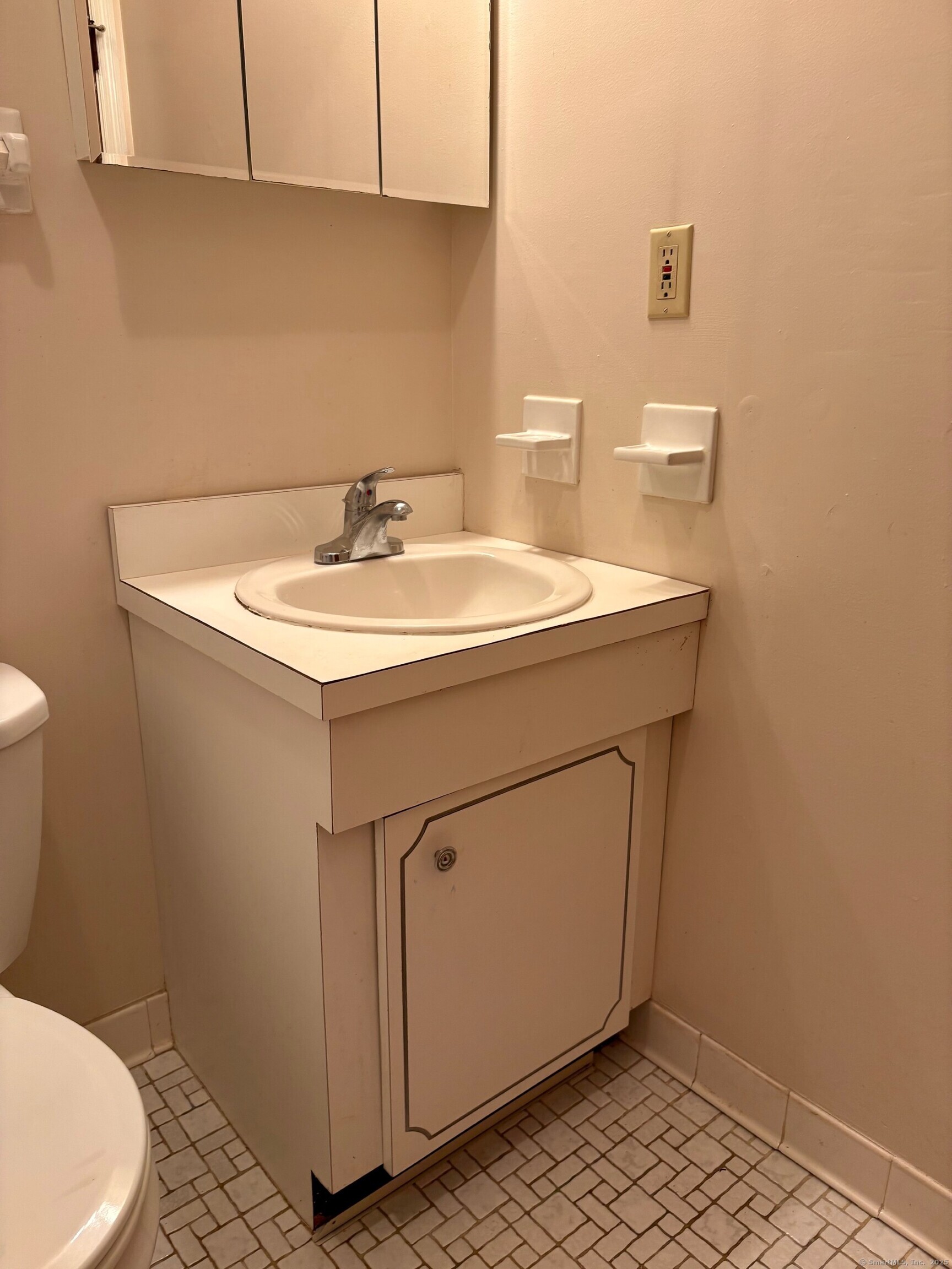 310 Booth Street APT S