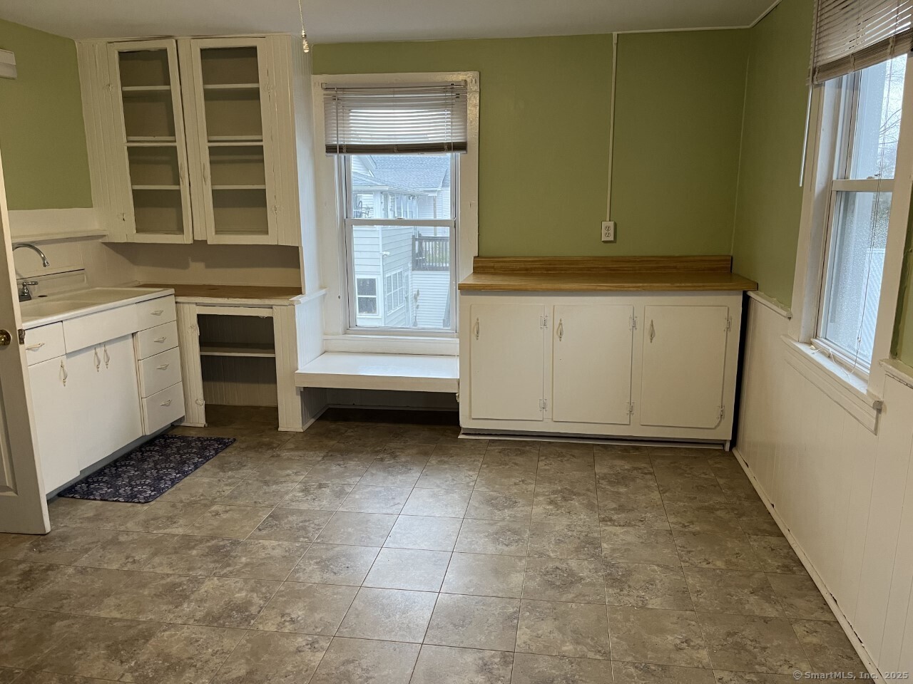 36 West Center Street