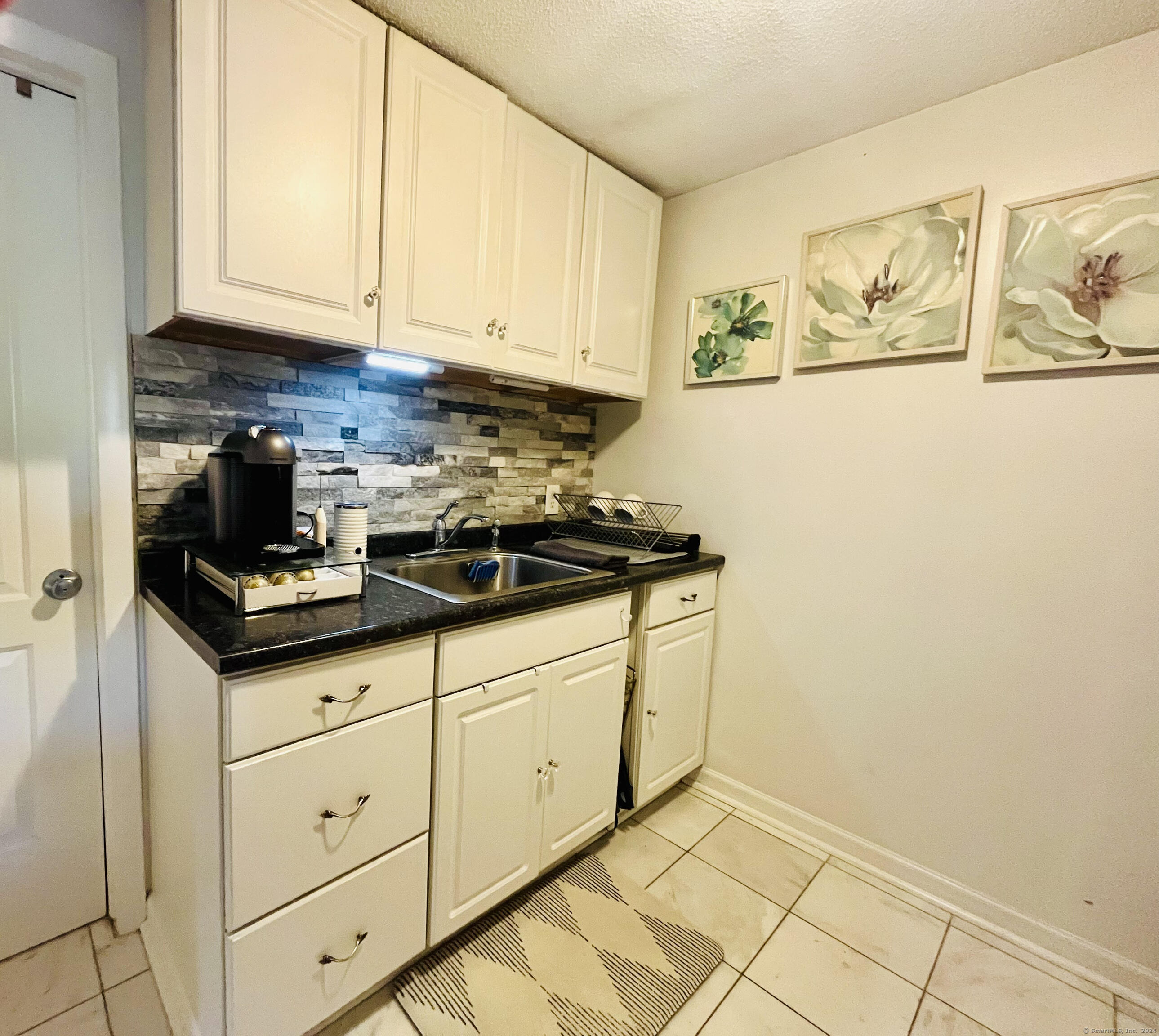 130 Coe Avenue 46
