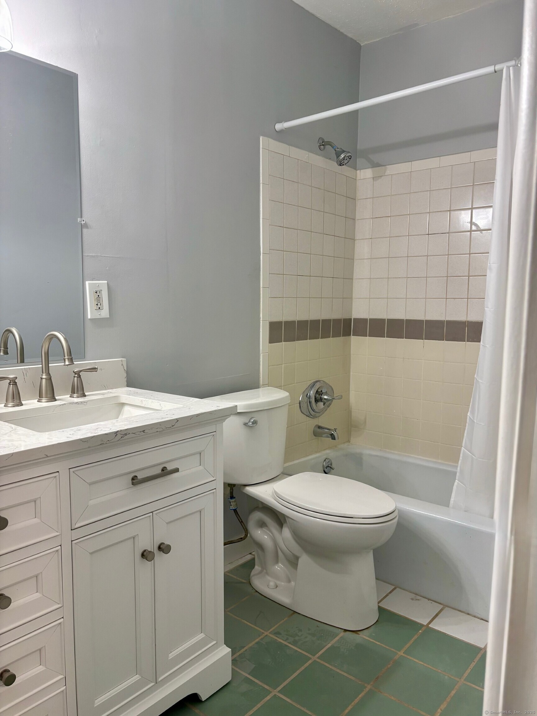 304 Pine Rock Avenue APT C4