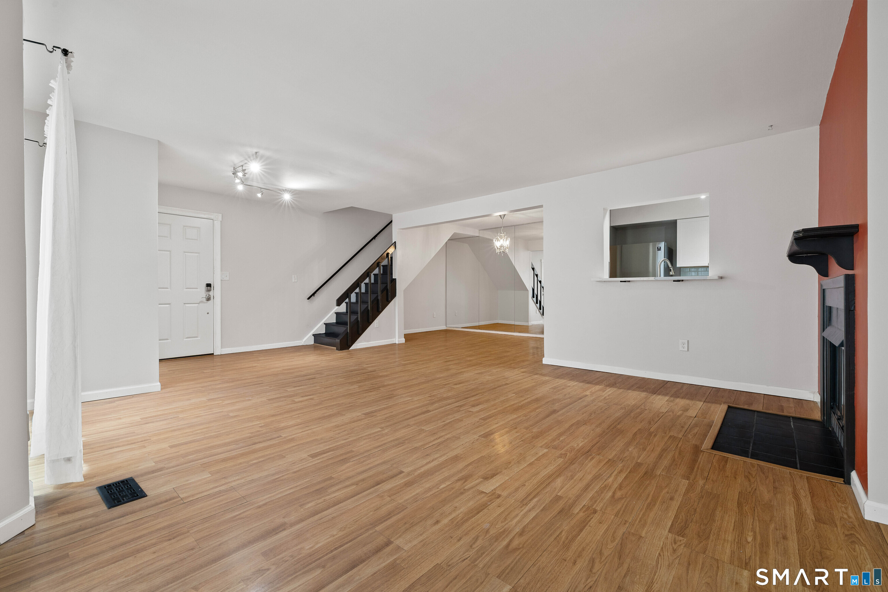 81 Main Street 31A