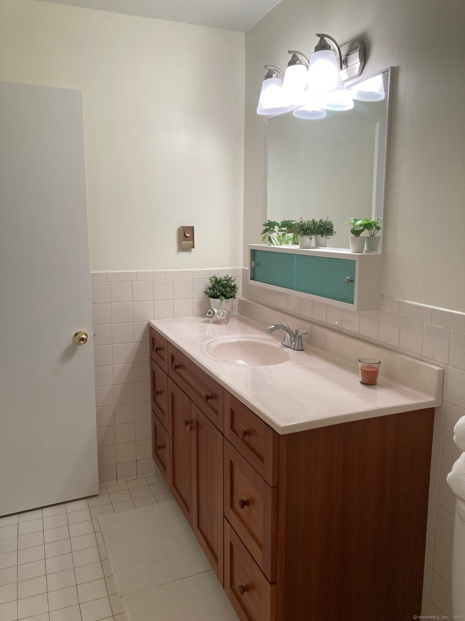 1730 State Street APT 302