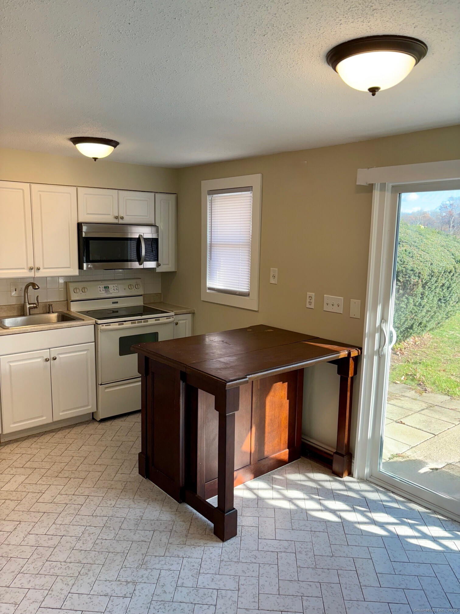 211 East Main Street