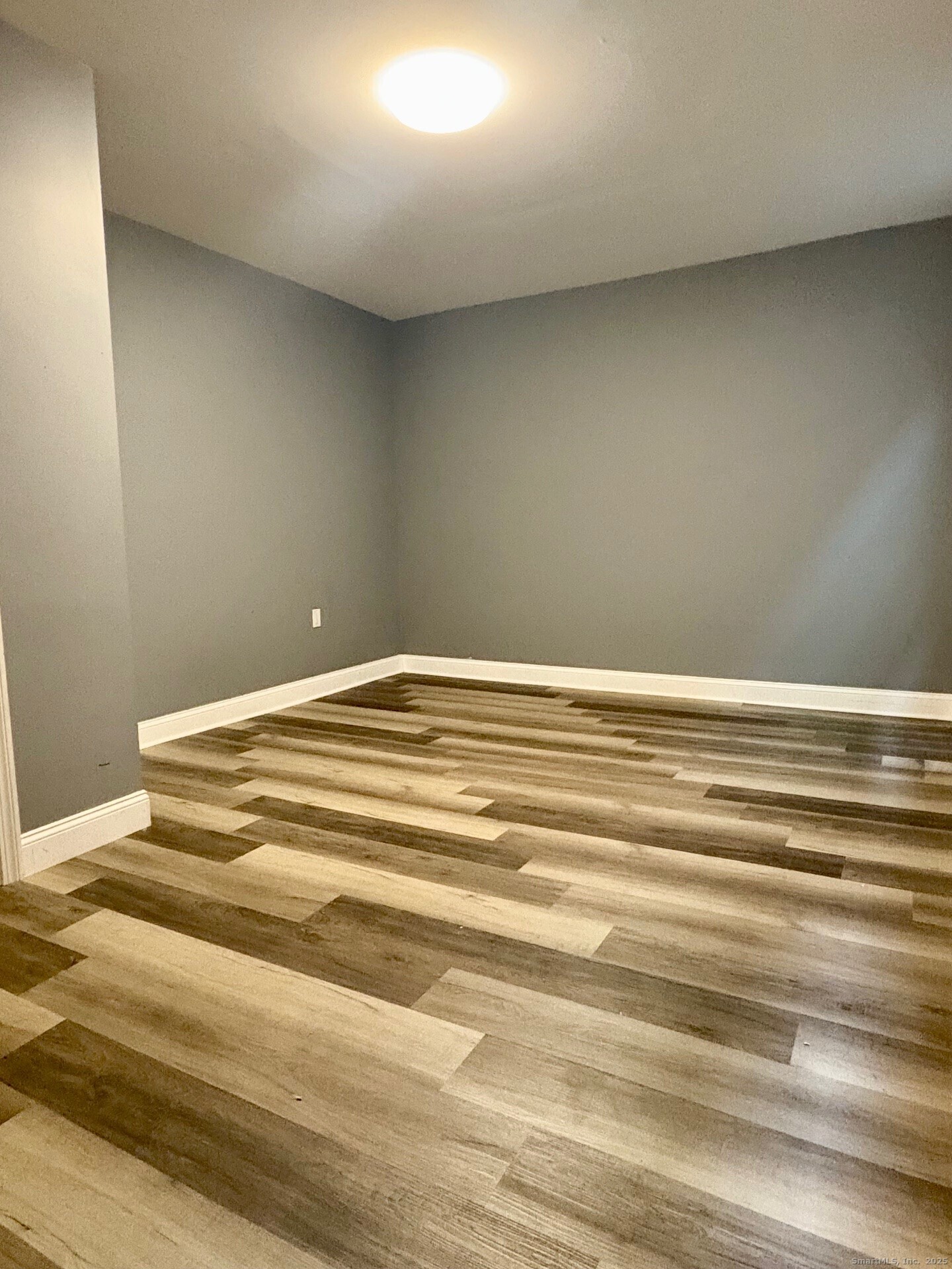 8 Read Street 2nd Floor